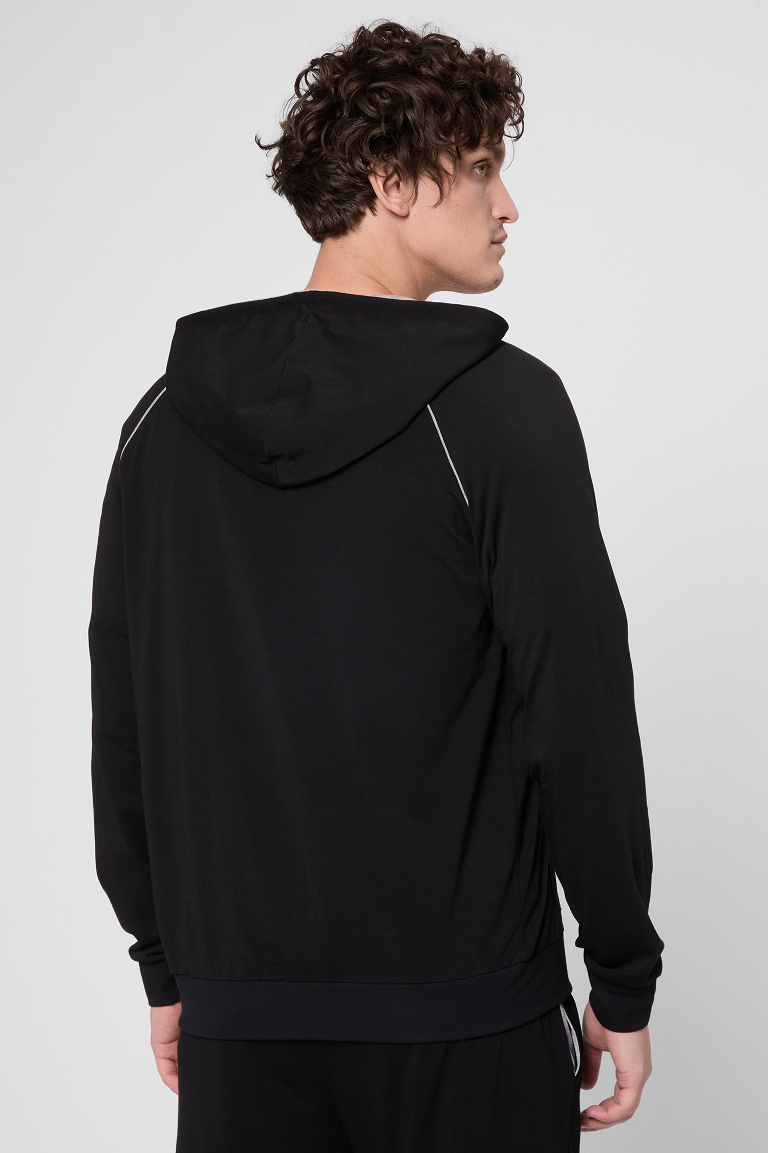 Мужская черная кофта на молнии BOSS 50515392;001