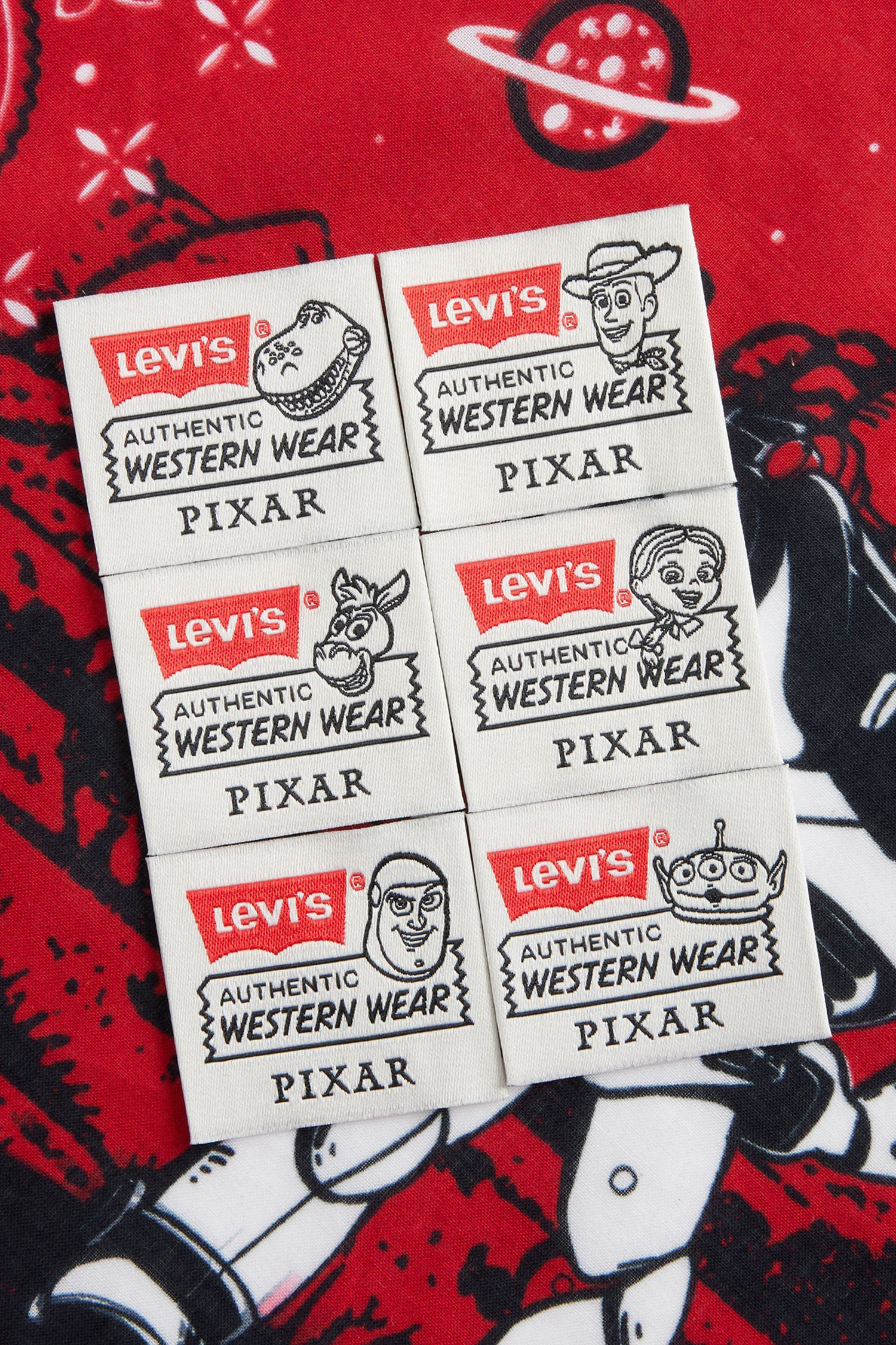 Мужская белая футболка Levi's® x Toy Story Levi’s® 0034T;0000