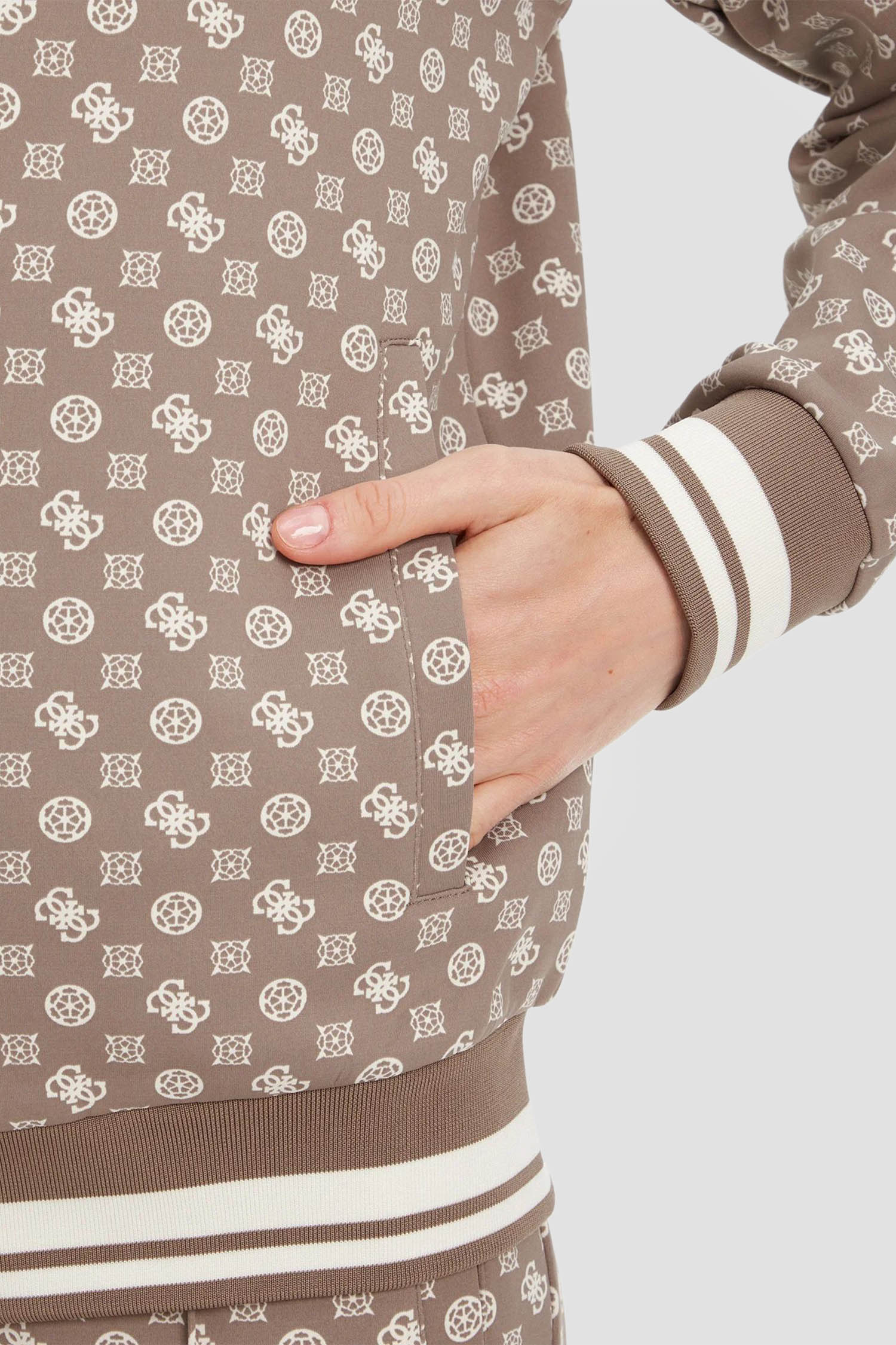 Жіноча бежева кофта на блискавці з візерунком Guess V5YQ03.KB212;P8HI