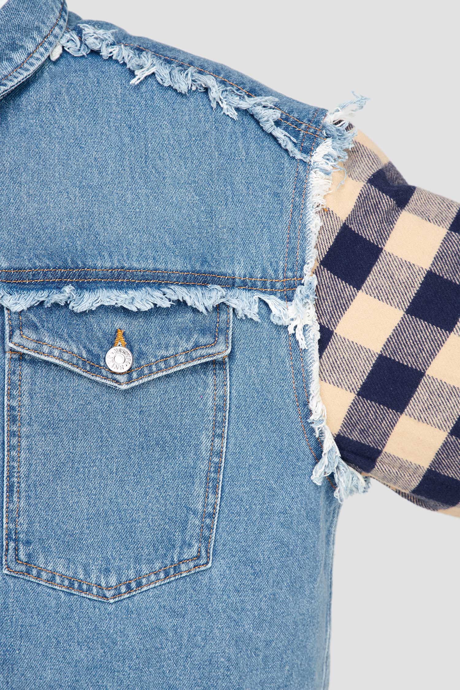 Женская джинсовая куртка Moschino J0508.8737;3281