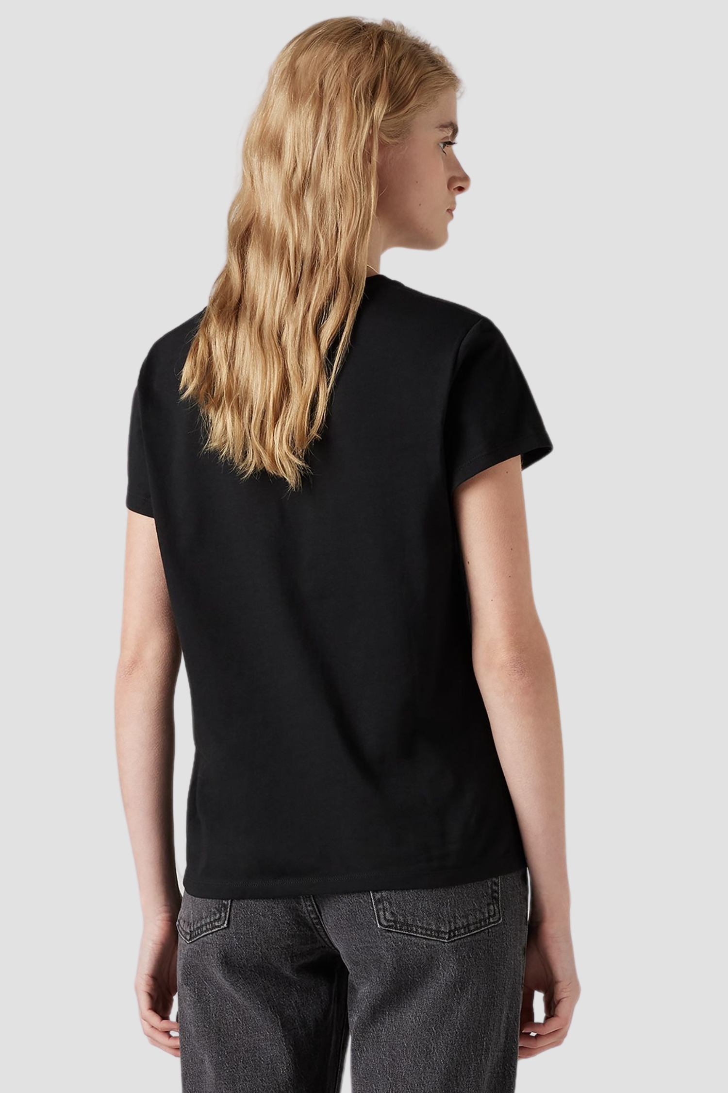 Жіноча чорна футболка Levi’s® 17369;0201