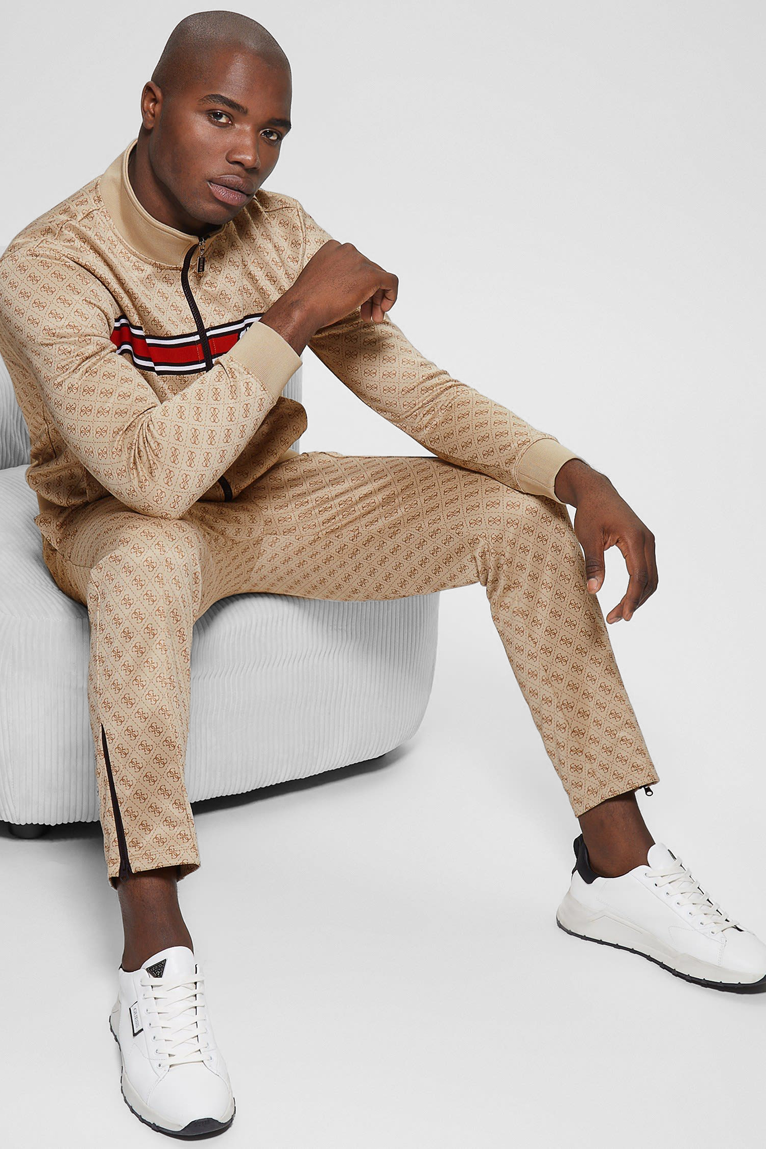 Чоловіча бежева спортивна кофта з візерунком Guess Z2BQ06.FL04Q;P13W