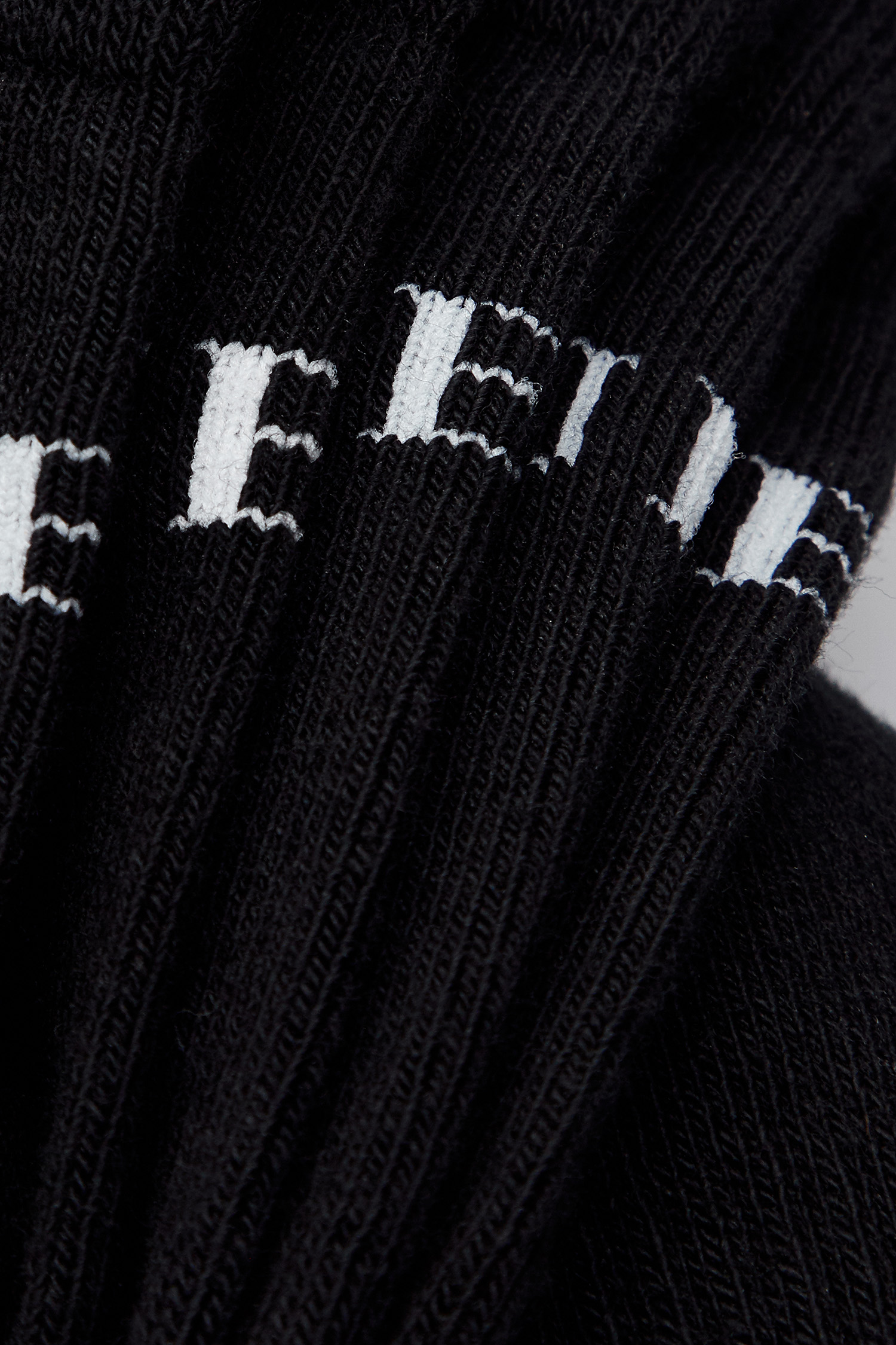 Мужские черные носки (3 пары) Guess U4YG50.Z3F60;JBLK