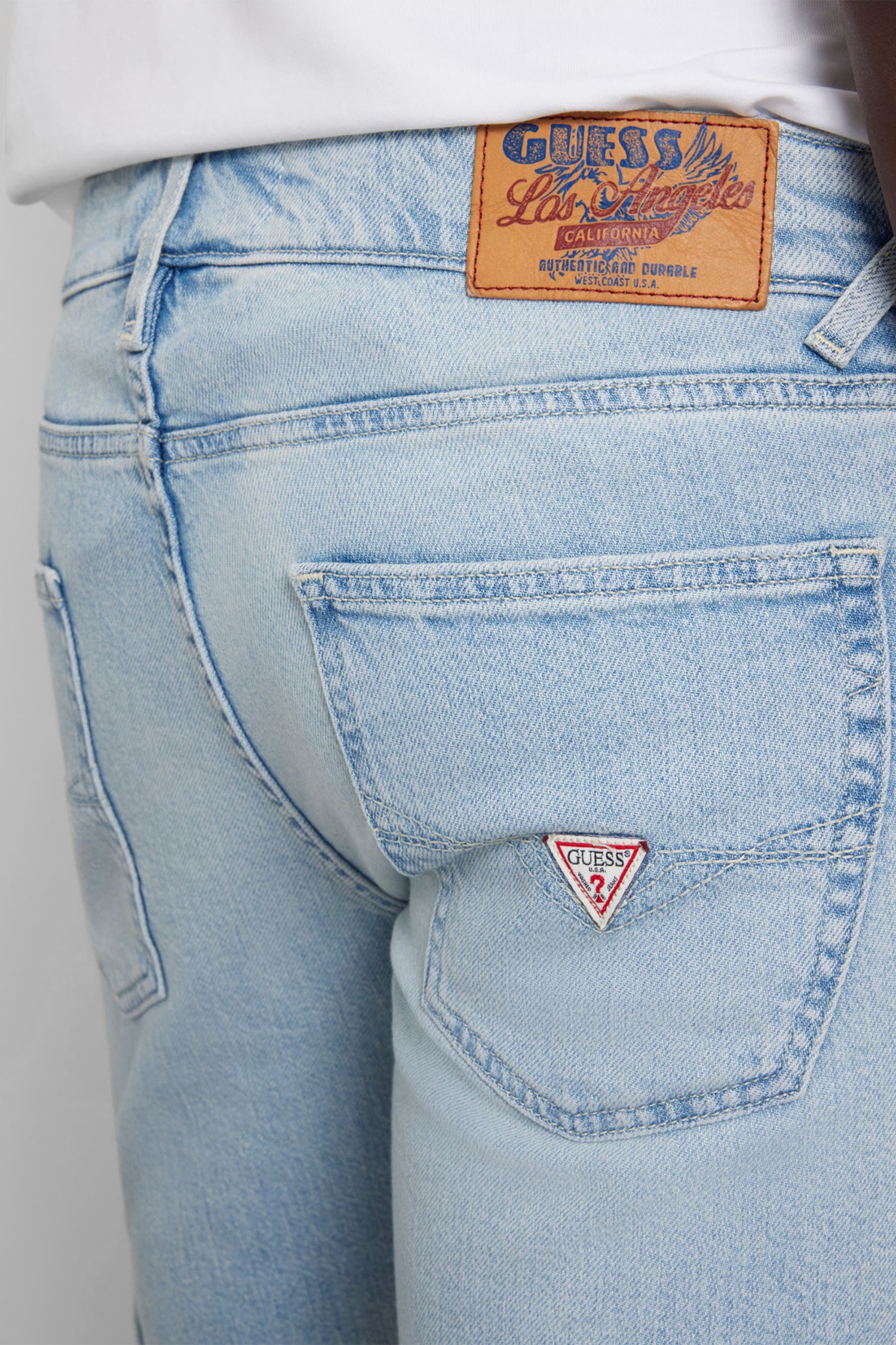 Мужские голубые джинсовые шорты Guess M4GD01.D5AZ2;COVY