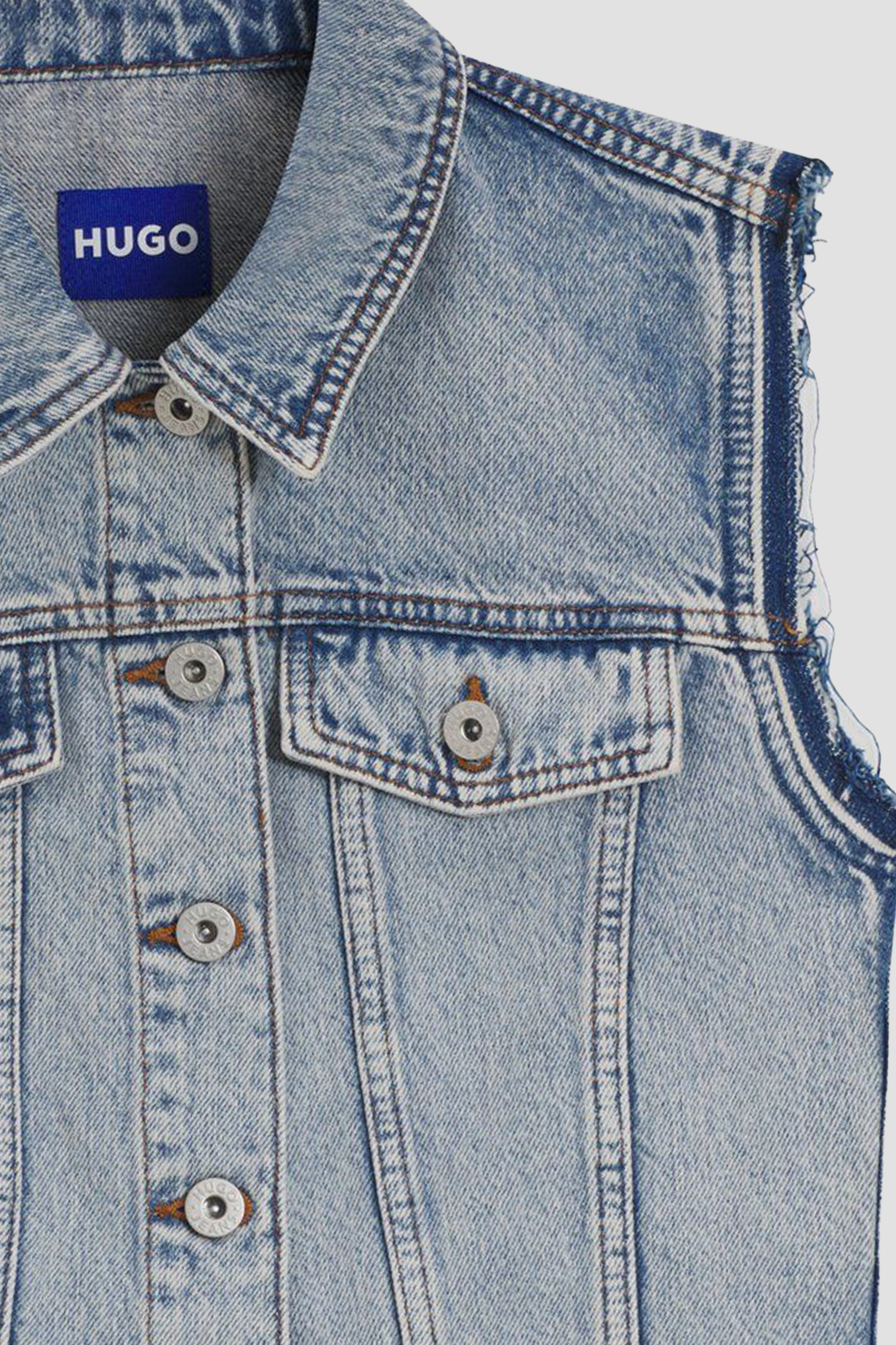 Женский голубой джинсовый жилет HUGO BLUE 50557076;450