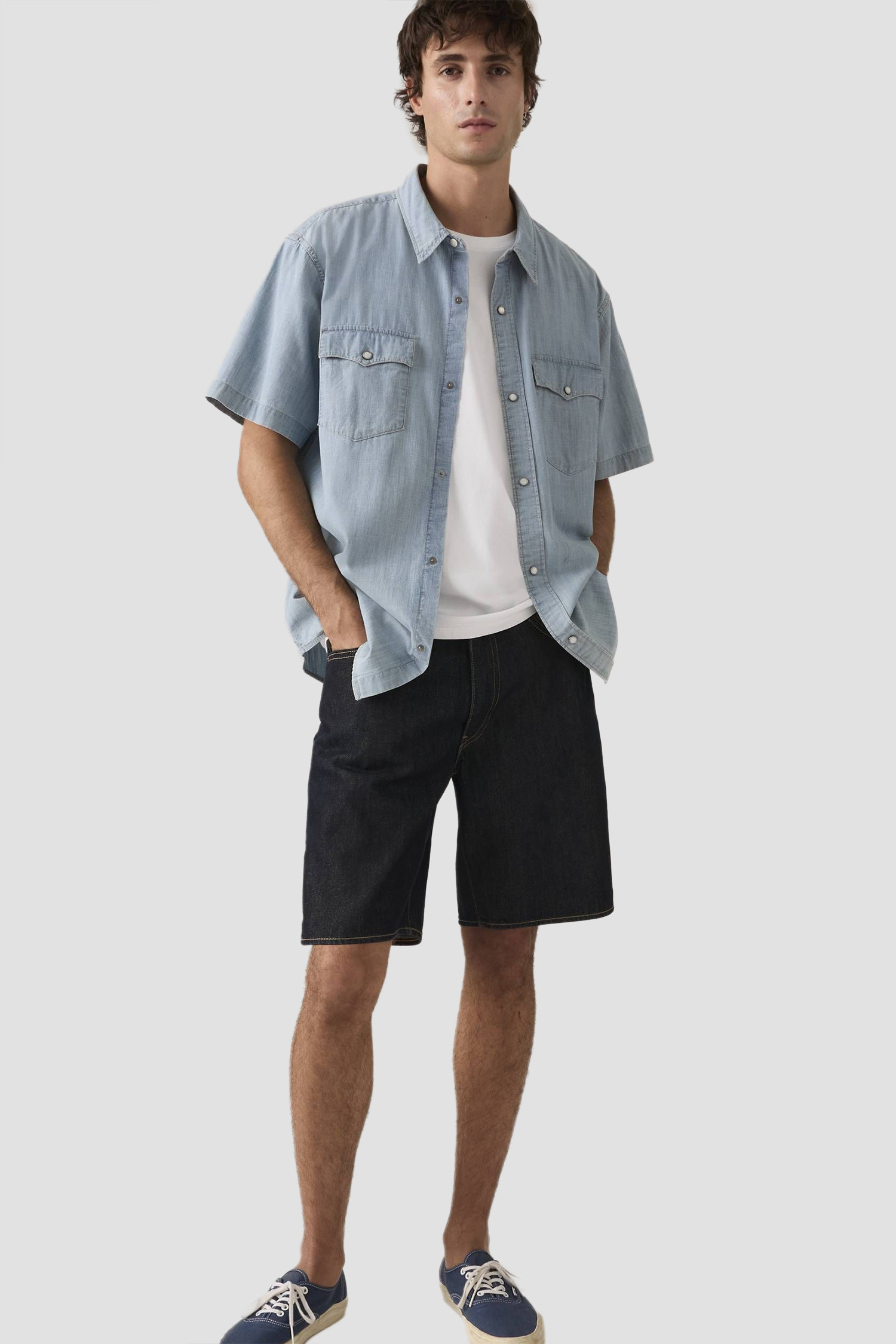 Мужские черные джинсовые шорты Levi’s® A8461;0038