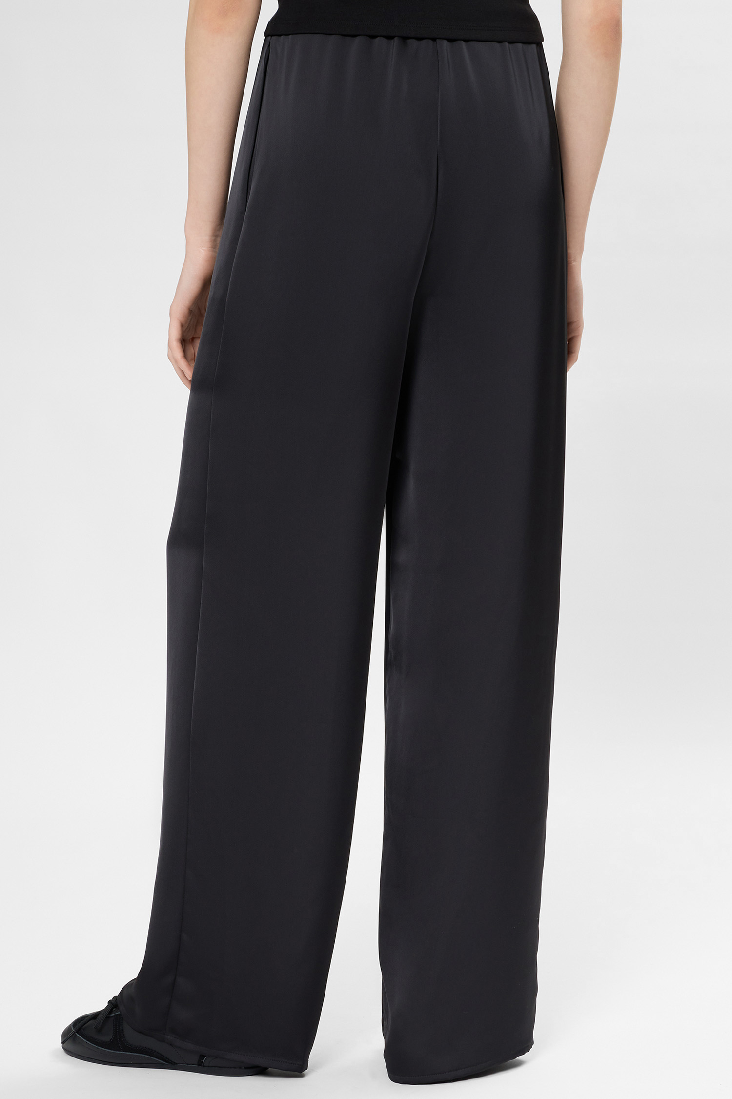 Жіночі чорні брюки HUGO 50556673;001