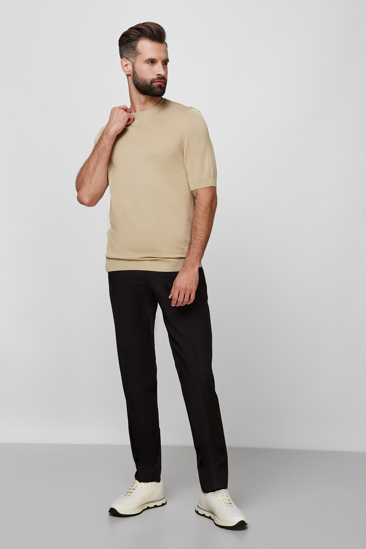 Чоловічі чорні вовняні брюки BOSS 50318499;001