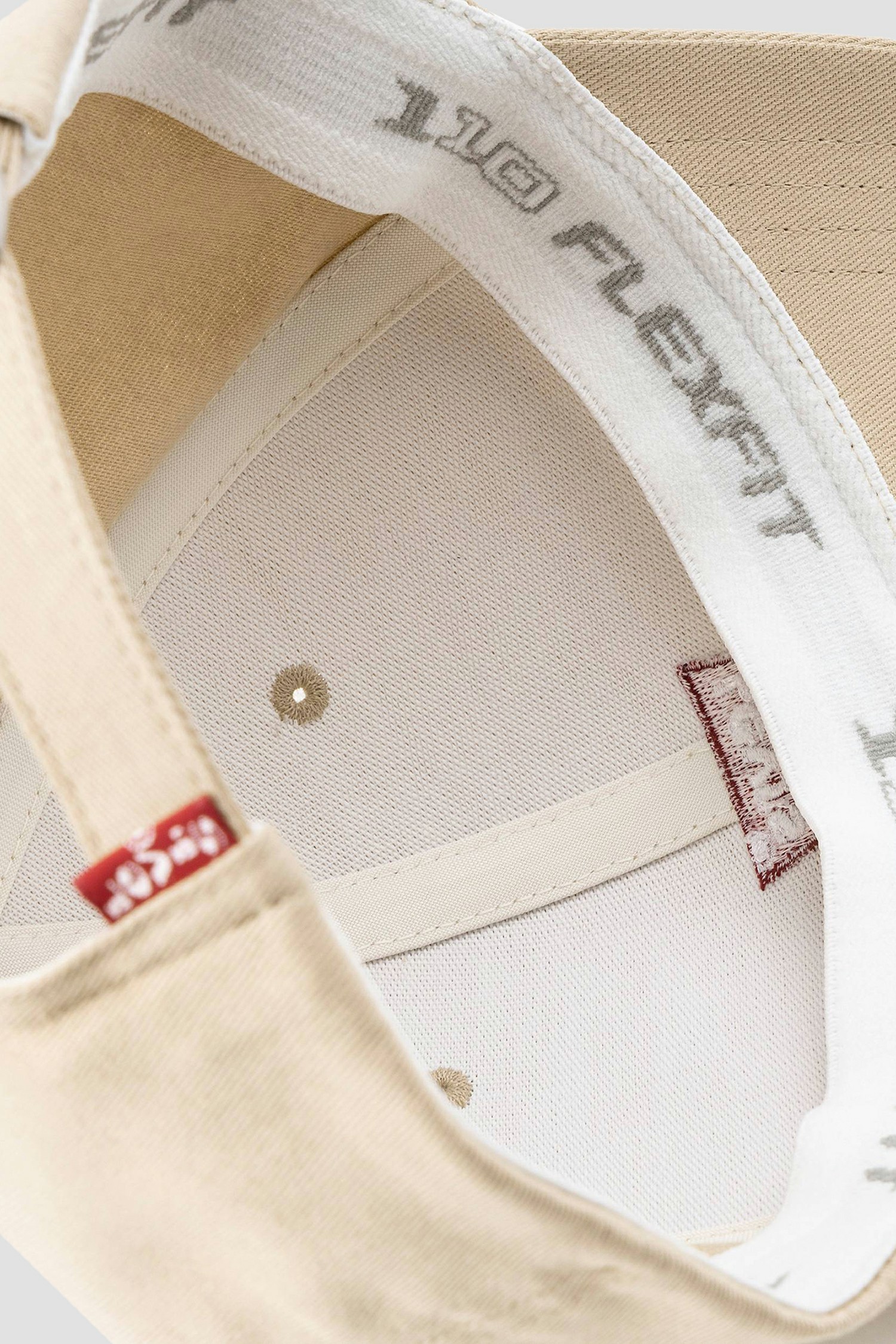 Чоловіча бежева кепка Levi’s® D7723;0025