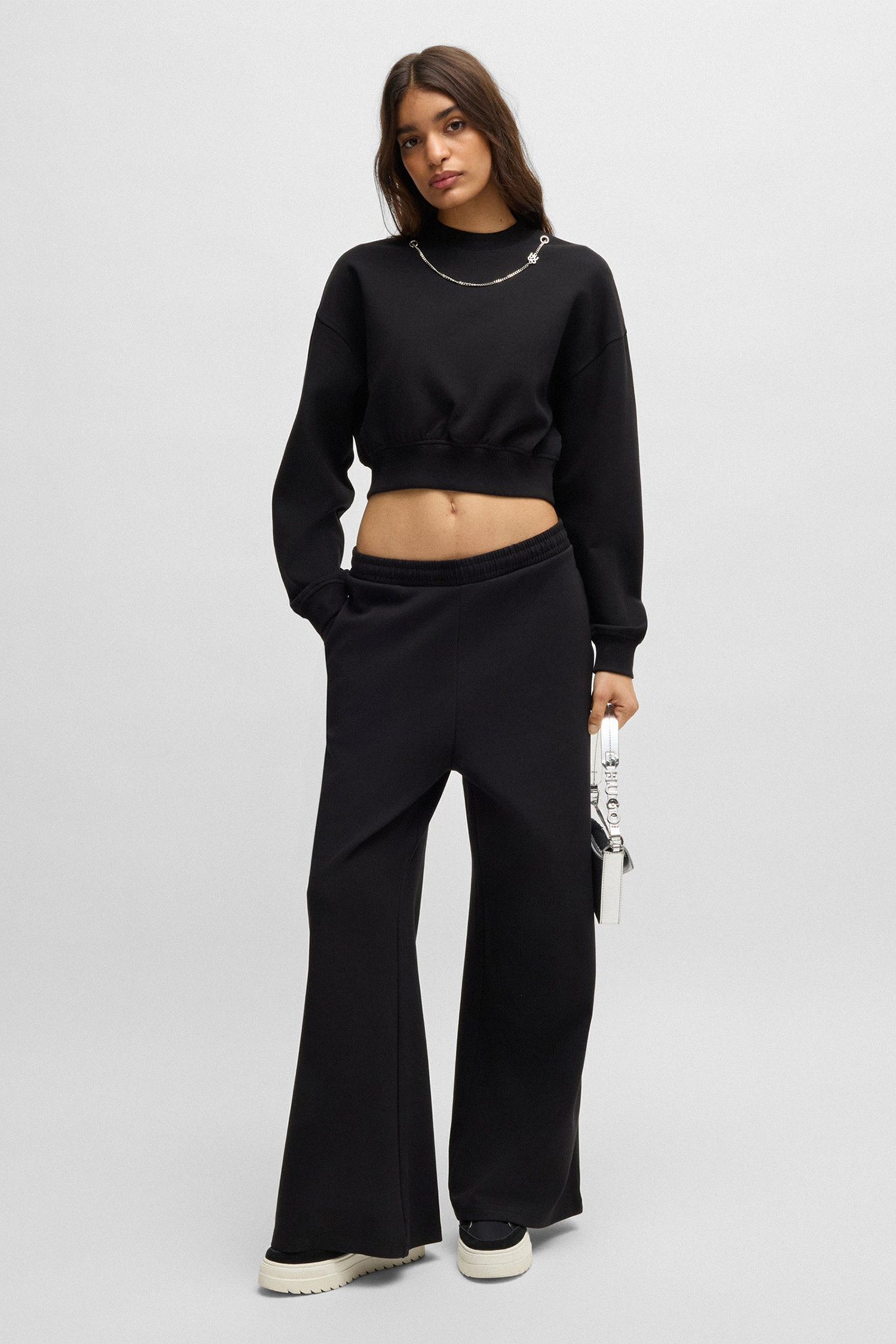 Жіночі чорні спортивні штани HUGO 50530447;001