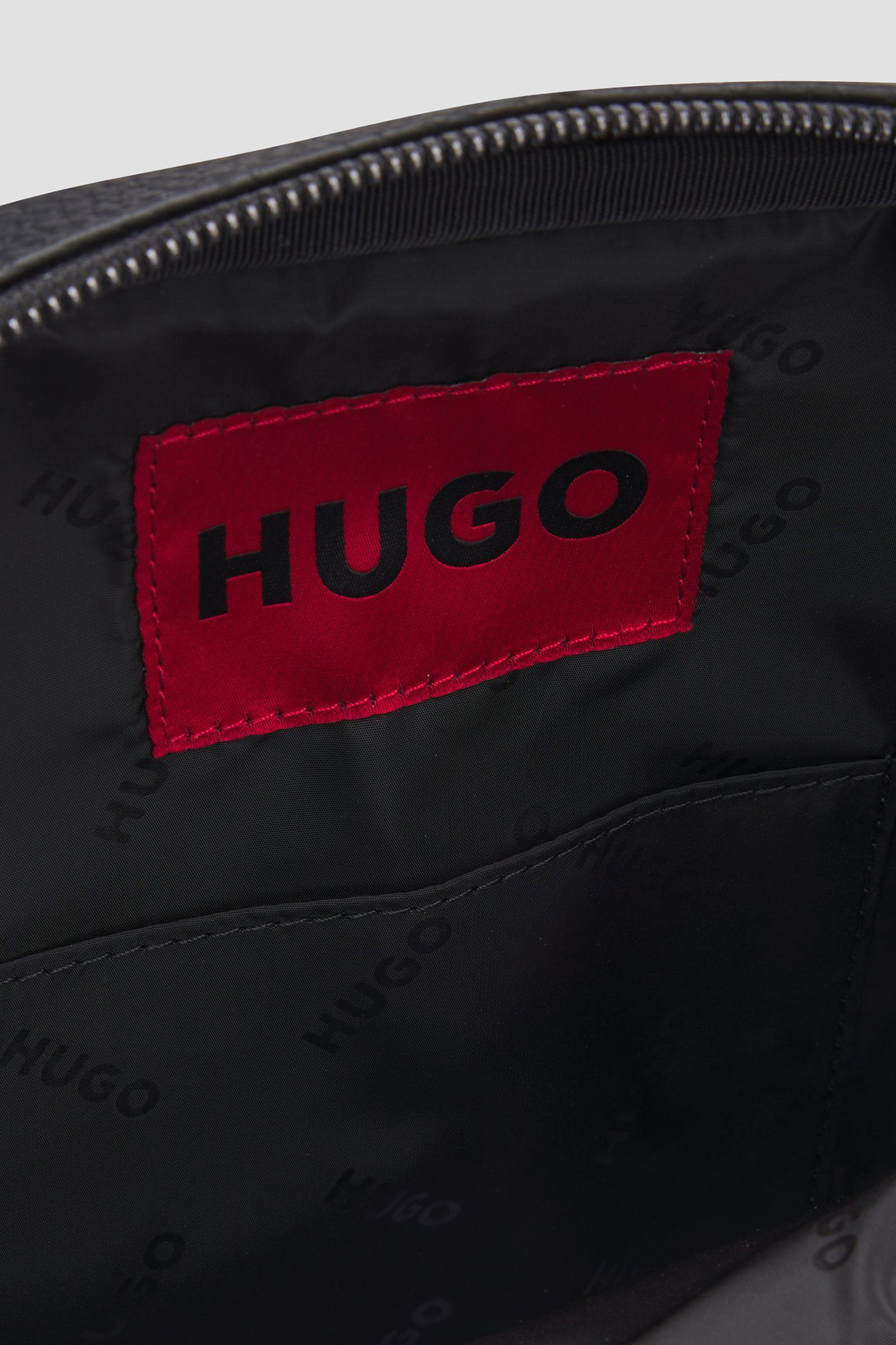 Чоловіча чорна сумка HUGO 50529464;001