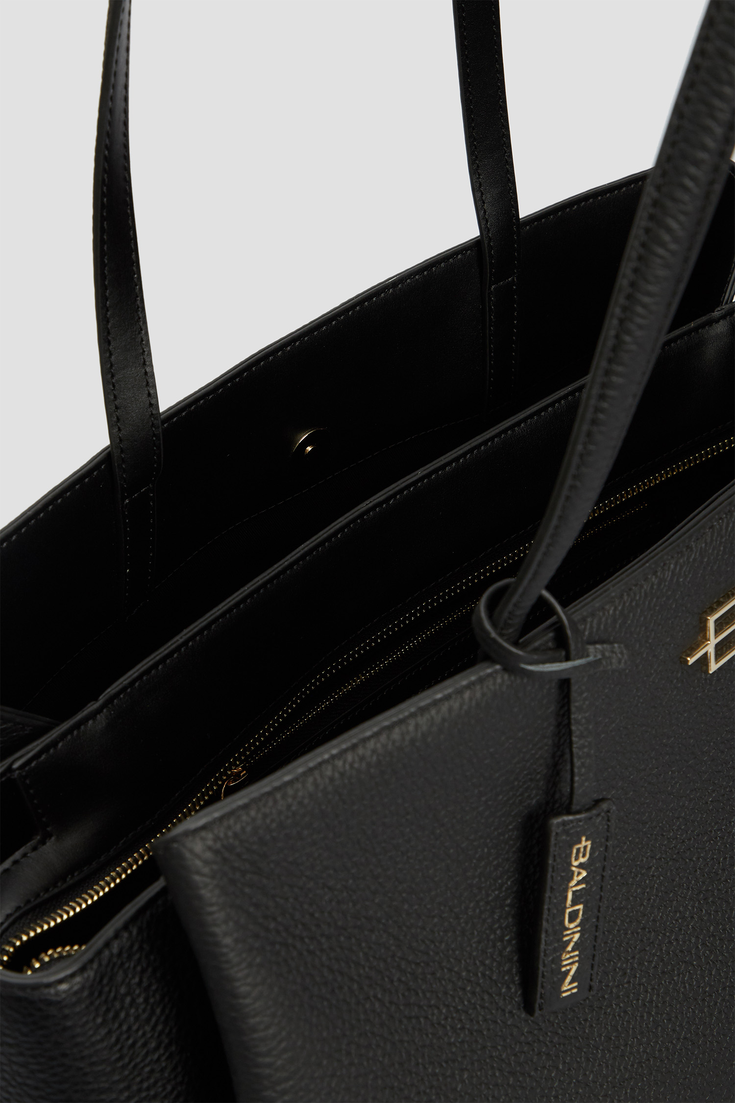 Женская черная кожаная сумка BALDININI G4EPWGEB0012;999