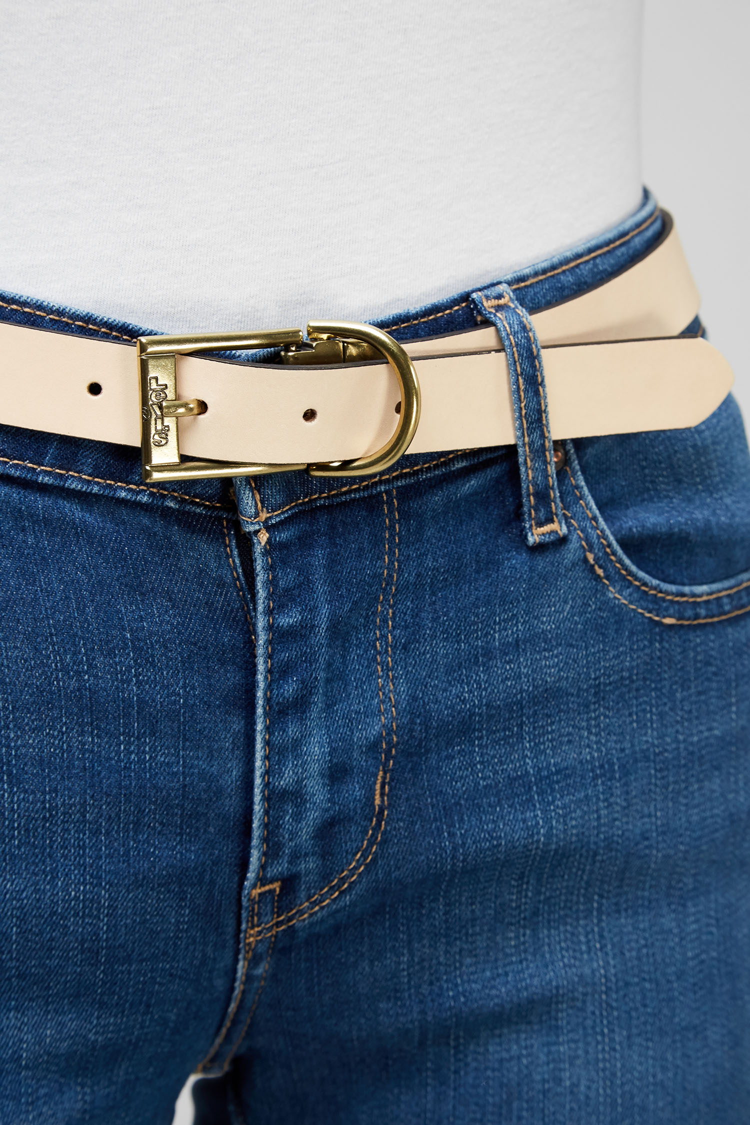 Женский двусторонний кожаный ремень Levi’s® 232383;3.23