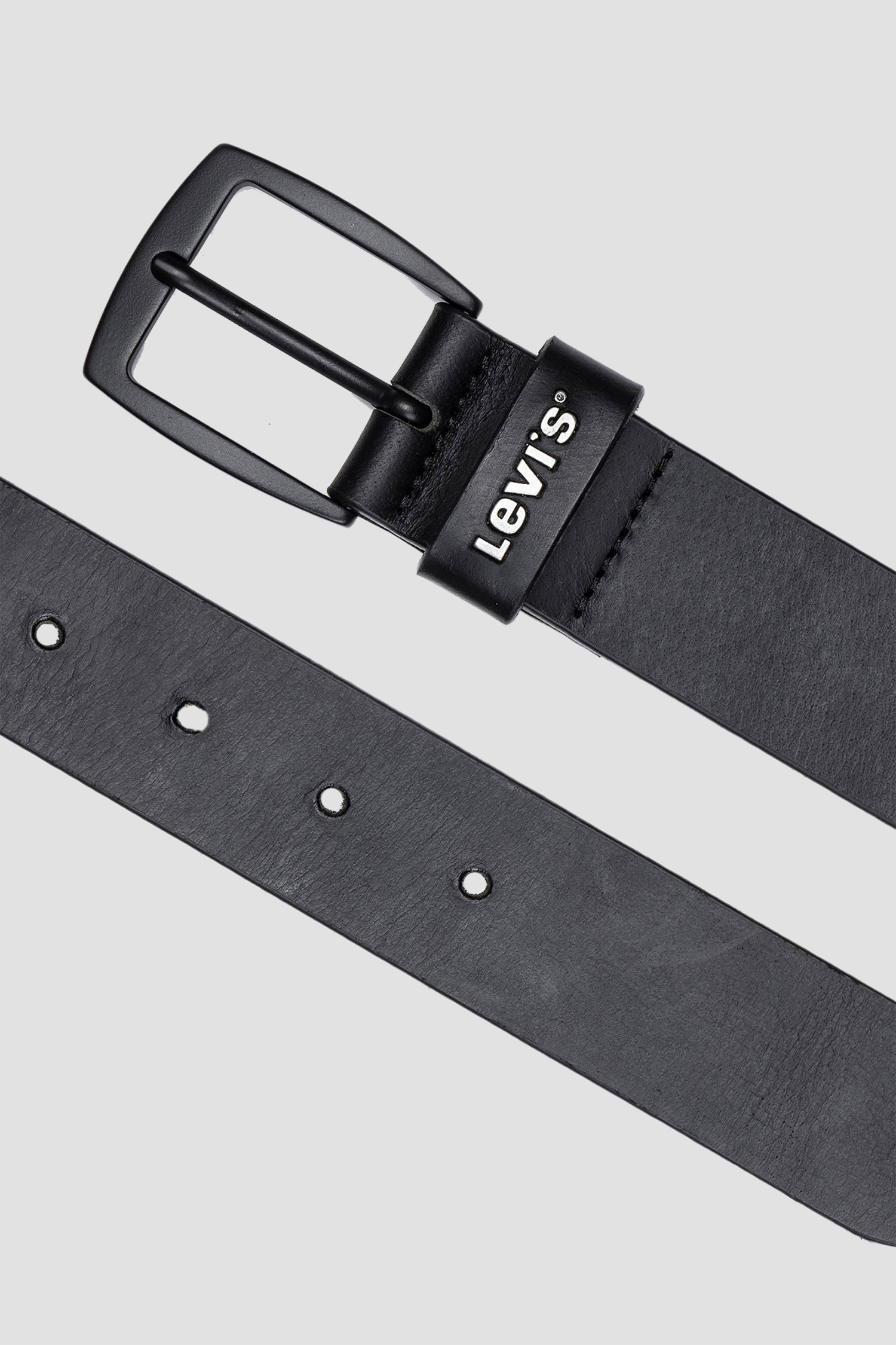 Чоловічий чорний шкіряний ремінь Levi’s® 002FZ;0000