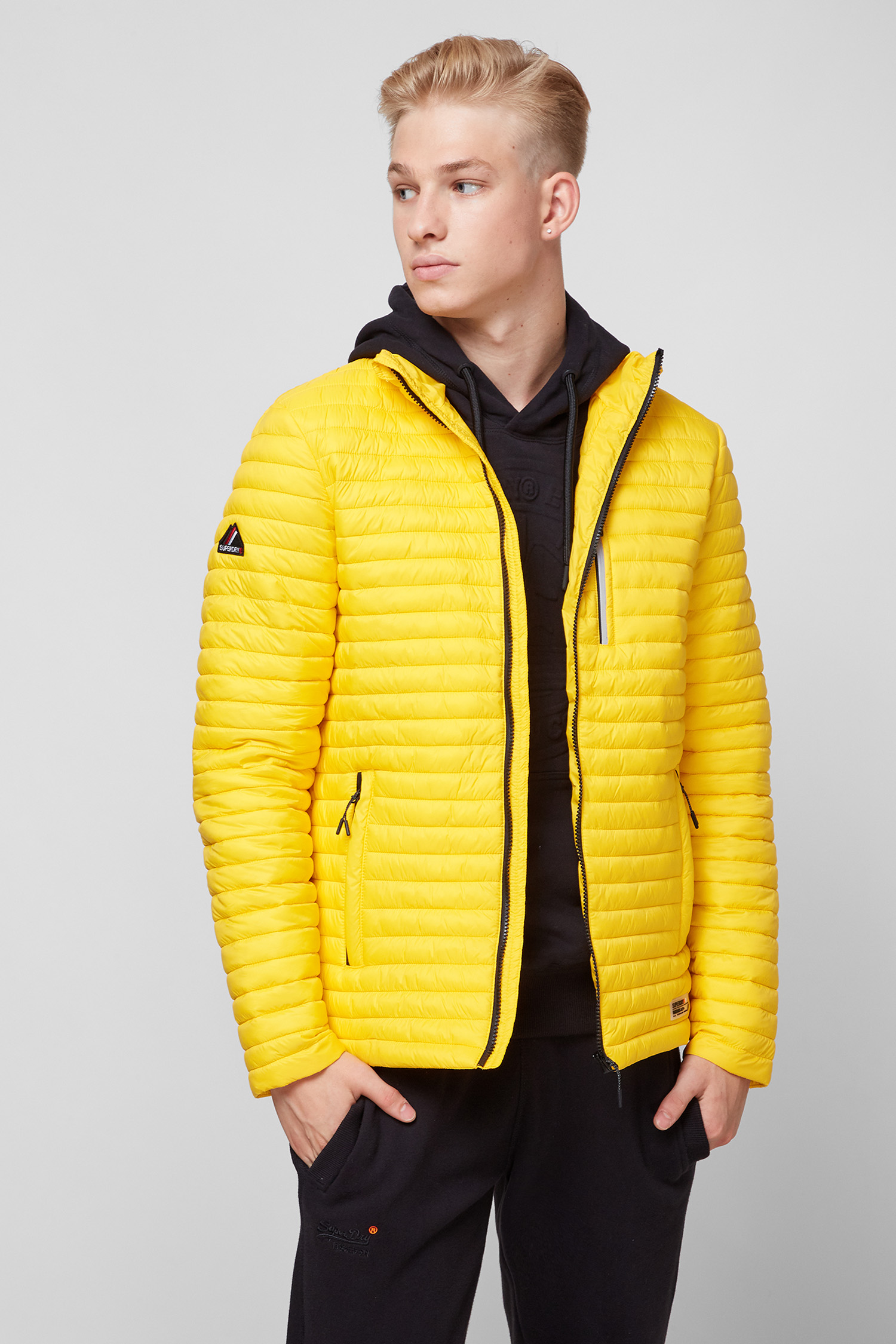 Жовта куртка для хлопців SuperDry M5010122A;F01