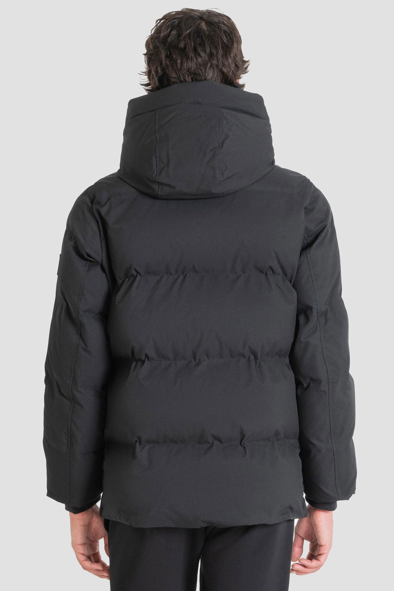 Мужская черная куртка Antony Morato MMCO00885.FA600273;9000