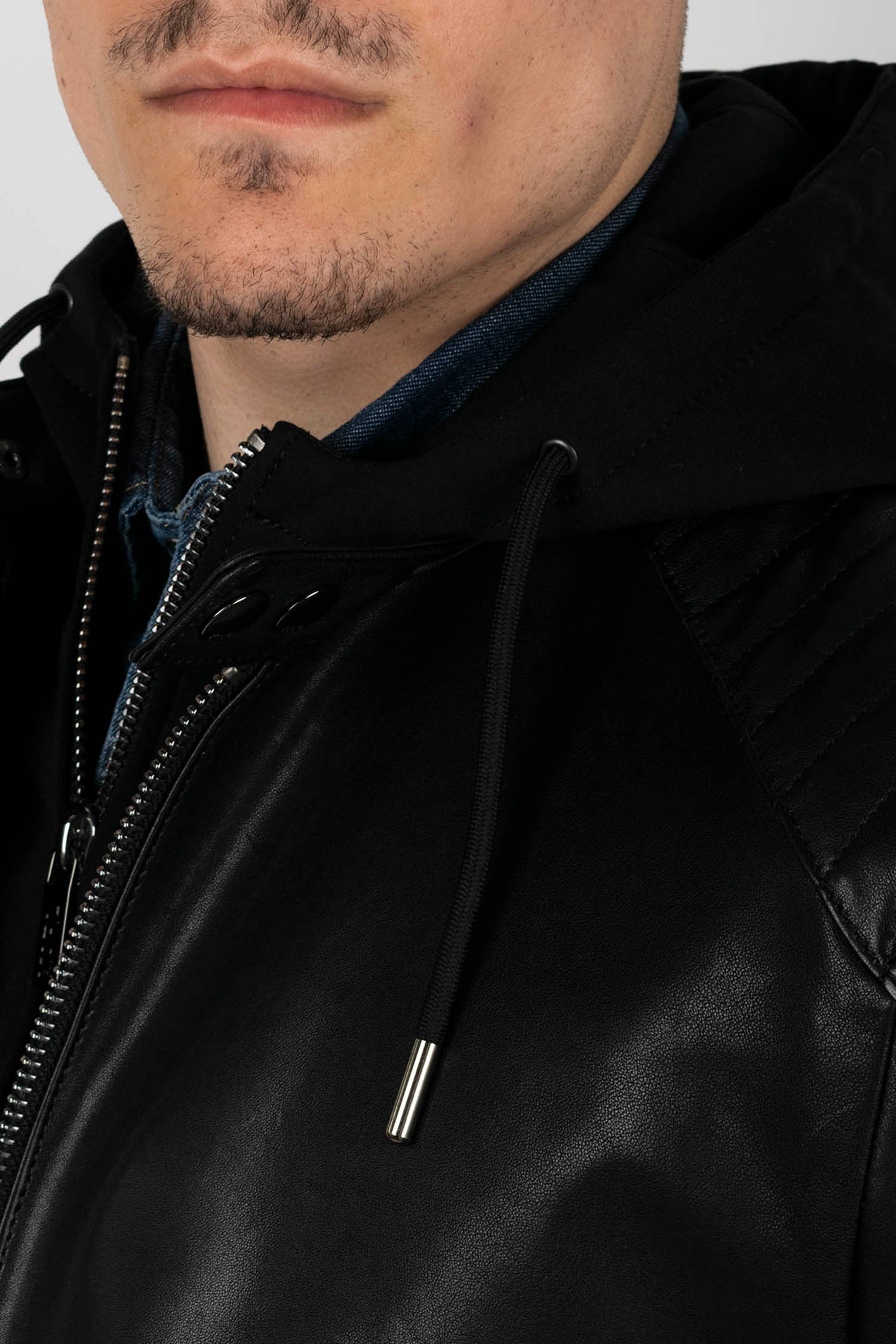 Мужская черная кожаная куртка Karl Lagerfeld 521401.555003;990 — Ultrashop