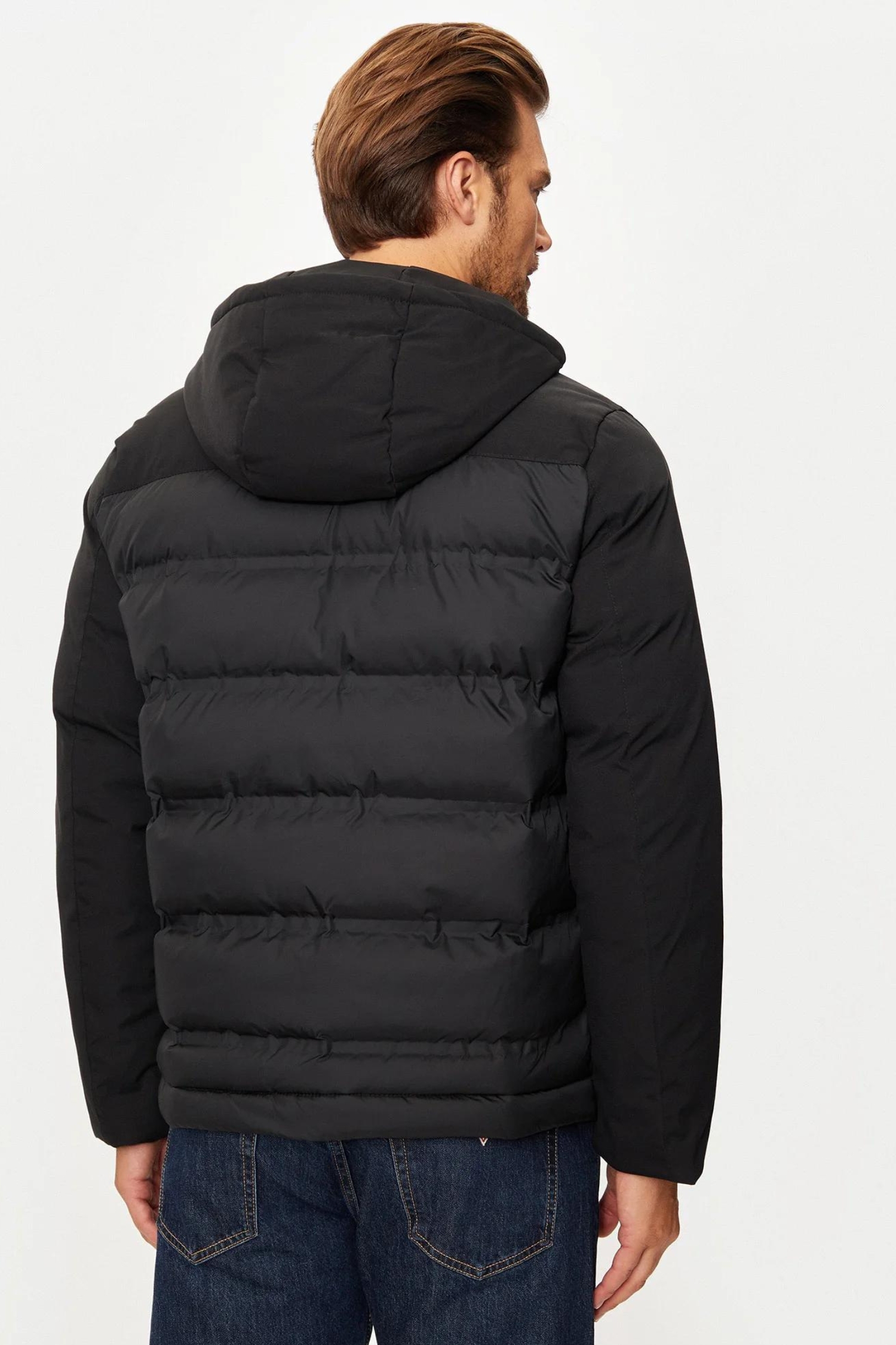 Чоловіча чорна куртка Karl Lagerfeld 544596.505029;990