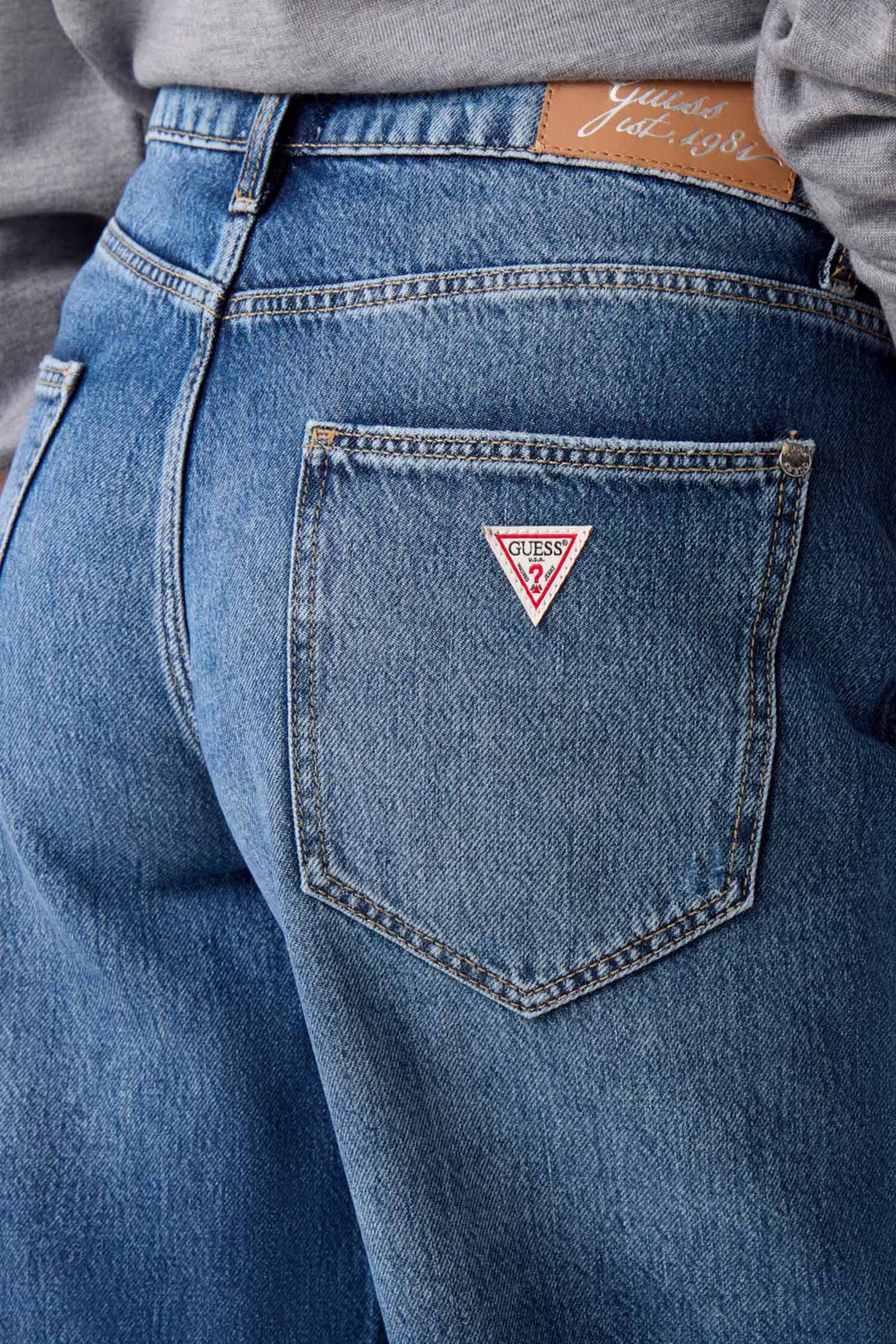 Жіночі сині джинсові шорти Guess W6GD91.D0695;D3DD