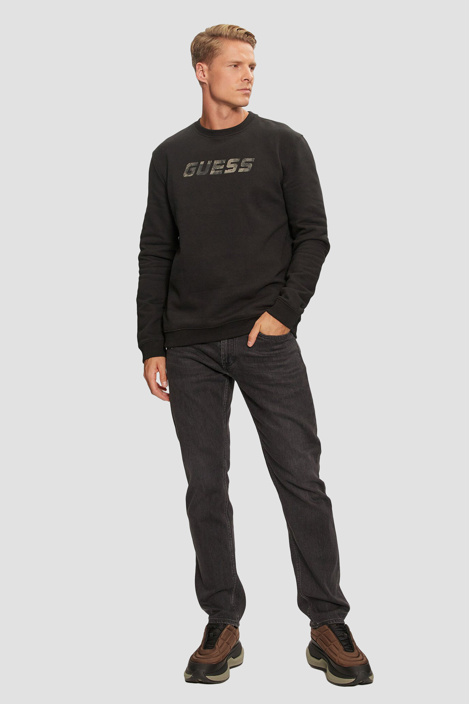 Мужской черный свитшот Guess Z4BQ18.KCEA0;JBLK