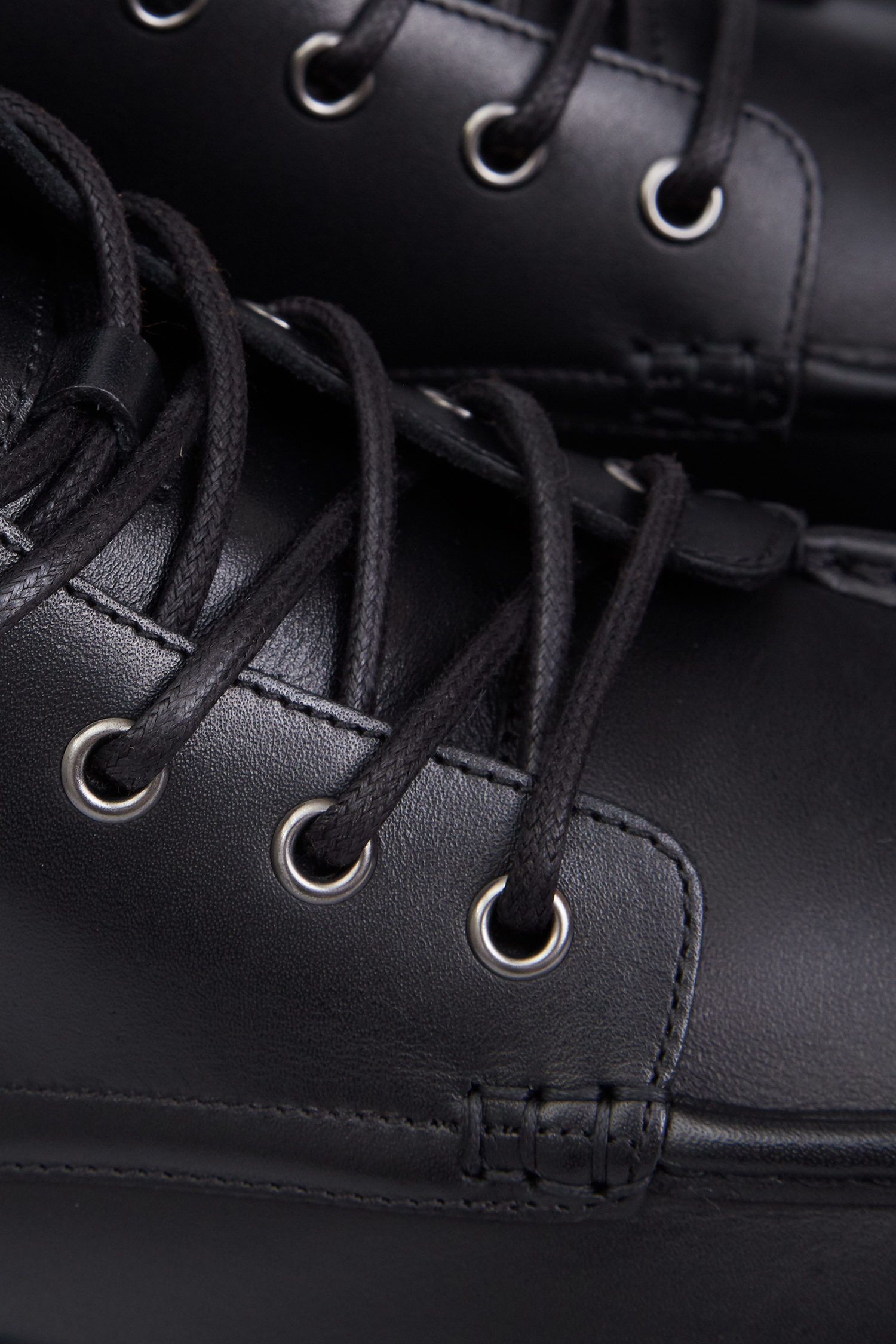 Мужские черные кожаные ботинки BOSS 50529268;001