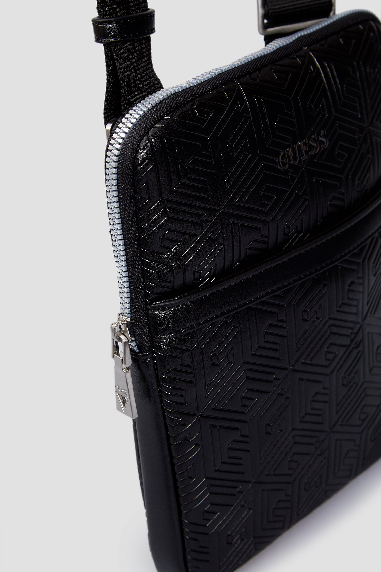 Мужская черная сумка через плечо Guess HMBALD.P0424;BLA — Ultrashop