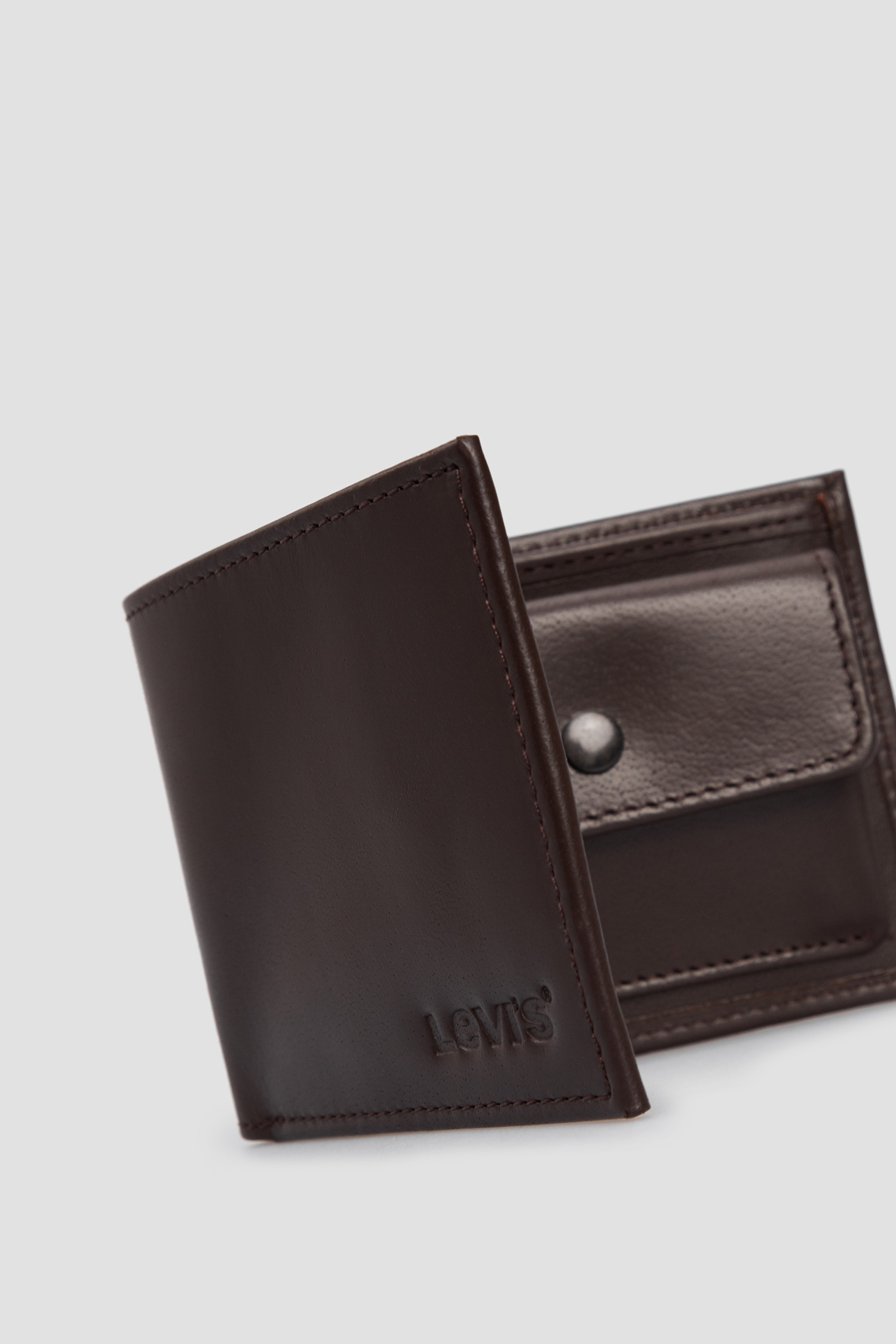 Чоловічий коричневий шкіряний гаманець Levi’s® 233685;4.28