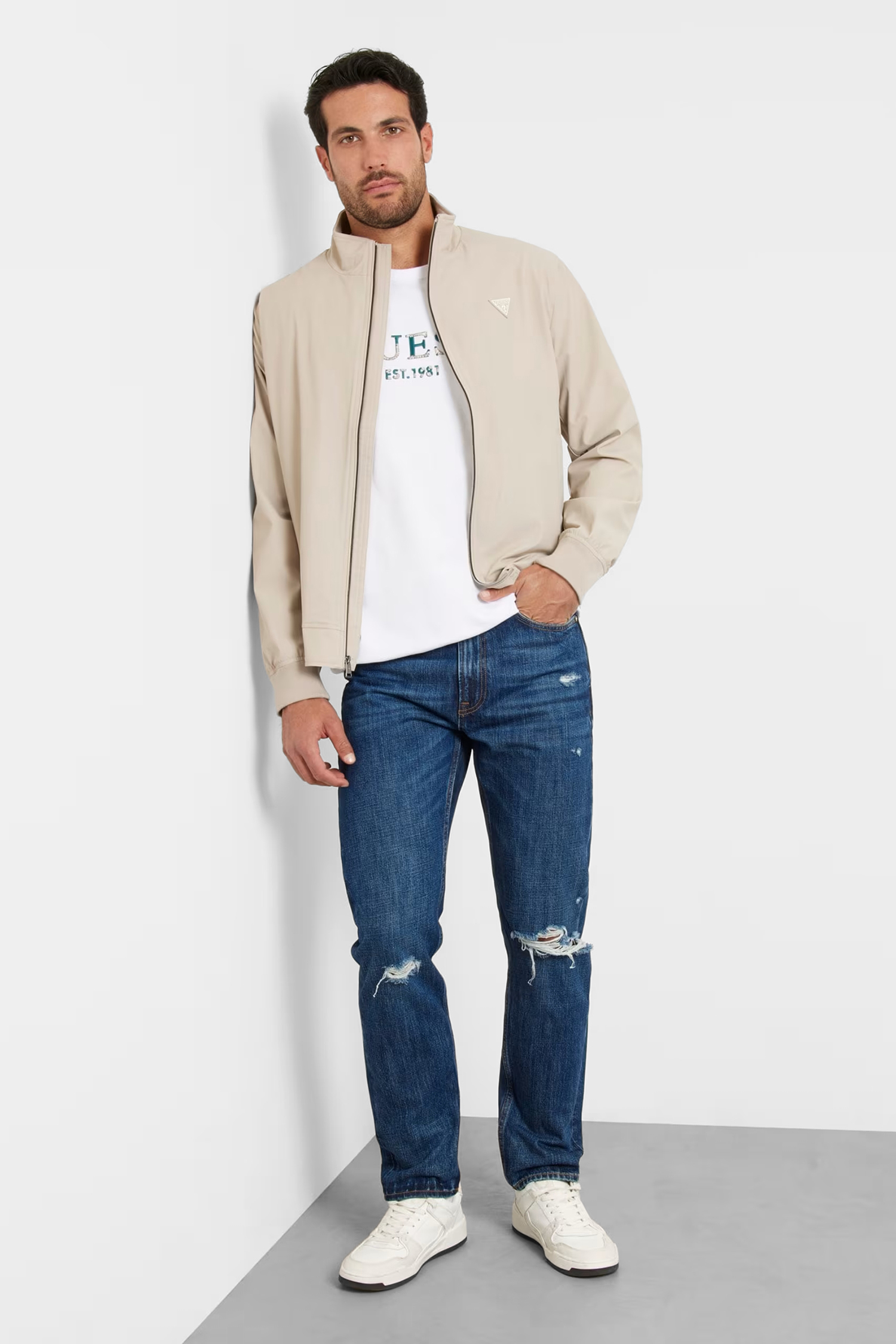 Чоловіча бежева вітровка Guess M4YL13.WEZ70;G1CA