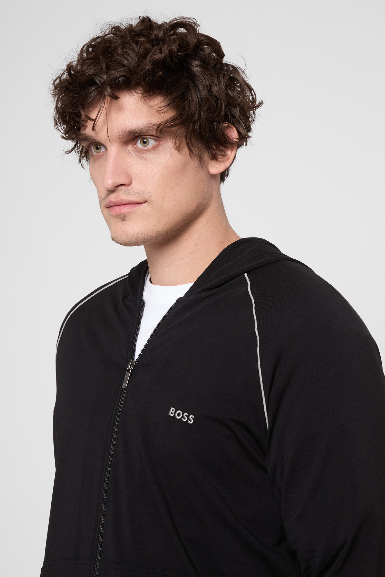 Мужская черная кофта на молнии BOSS 50515392;001