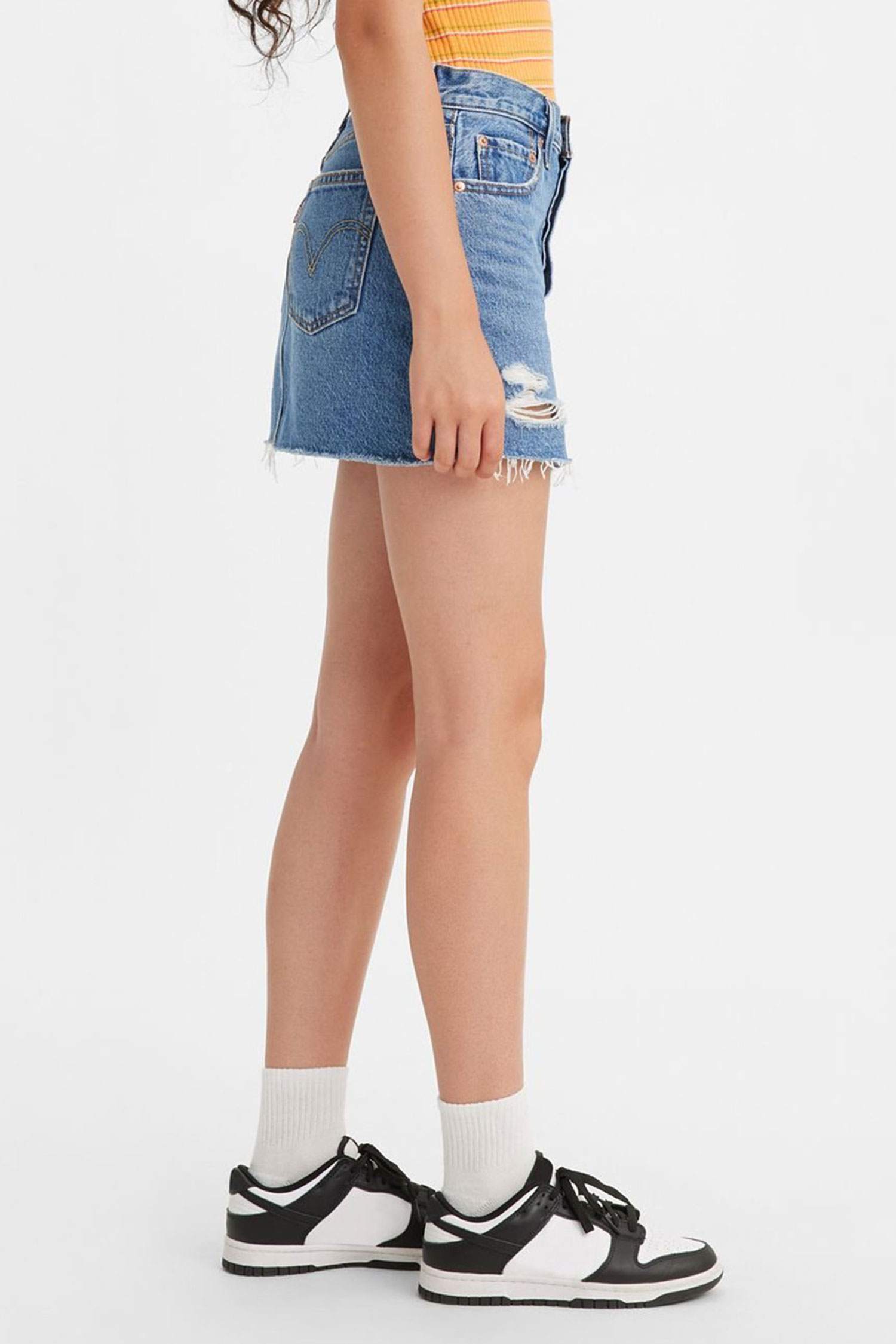 fさう様⑅/20 Жіноча синя джинсова спідниця Levi's® A4694;0002 — Ultrashop