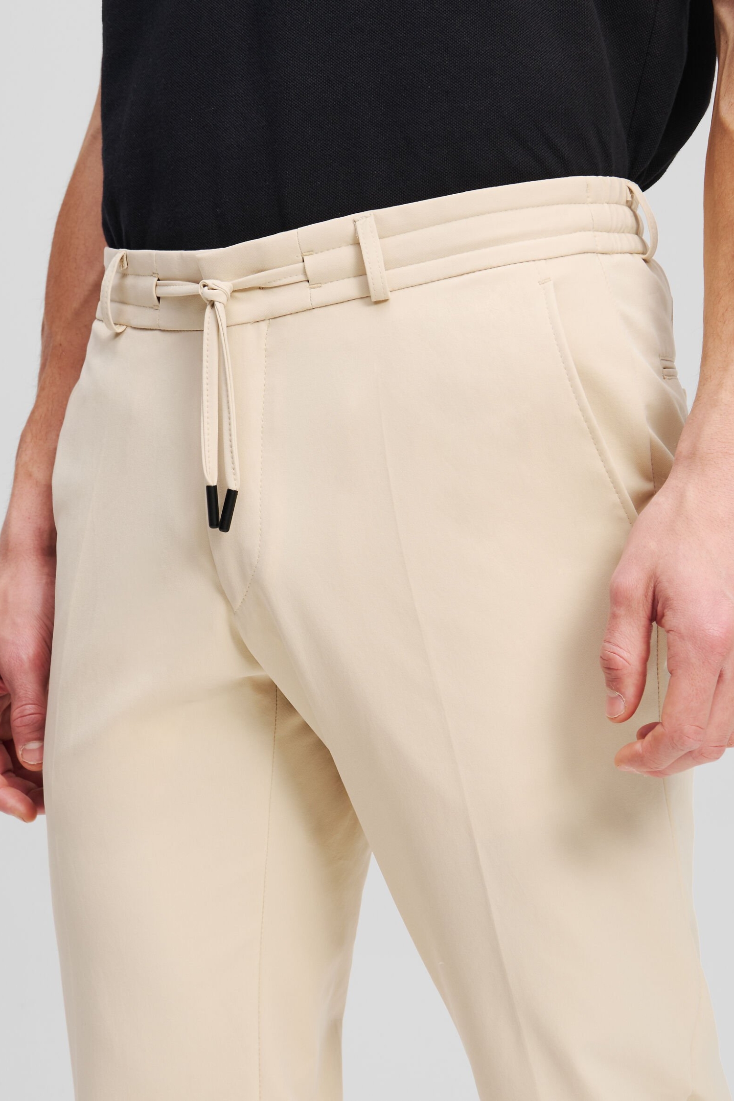 Мужские бежевые брюки Karl Lagerfeld 552027.255056;410