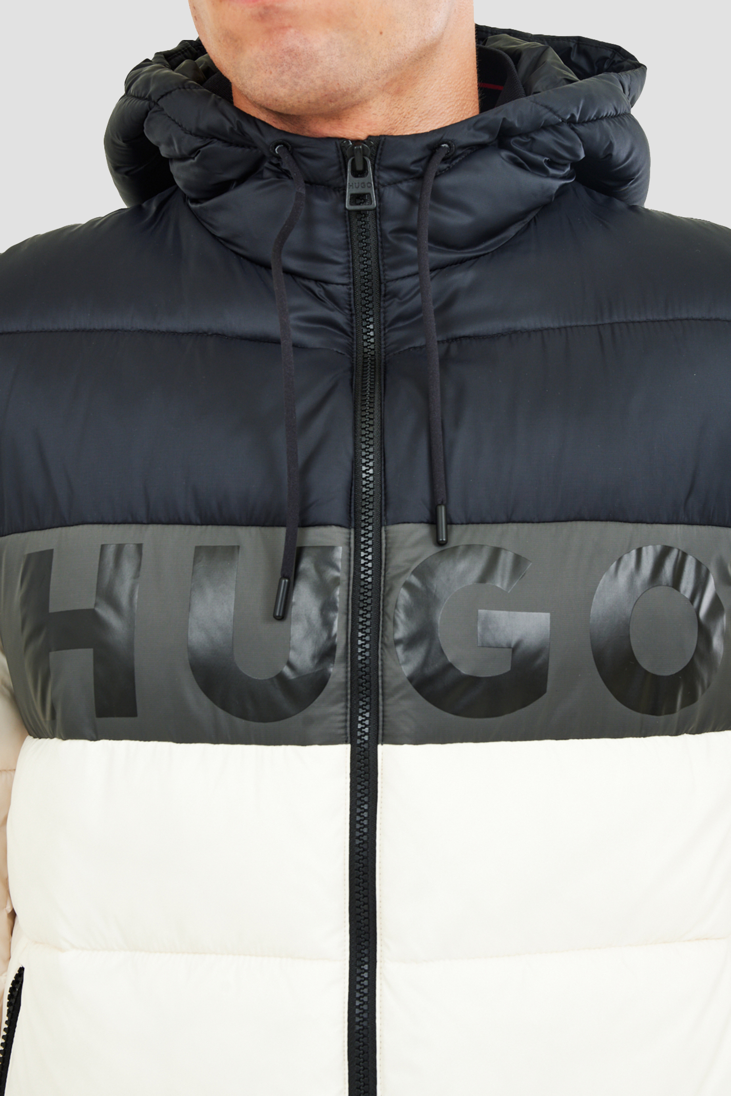 Мужская куртка HUGO 50474671;108 — Ultrashop
