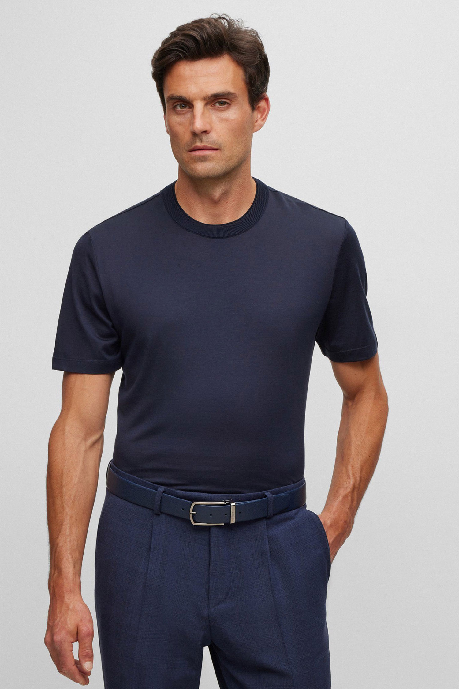 Мужская темно-синяя шелковая футболка BOSS 50500284;404