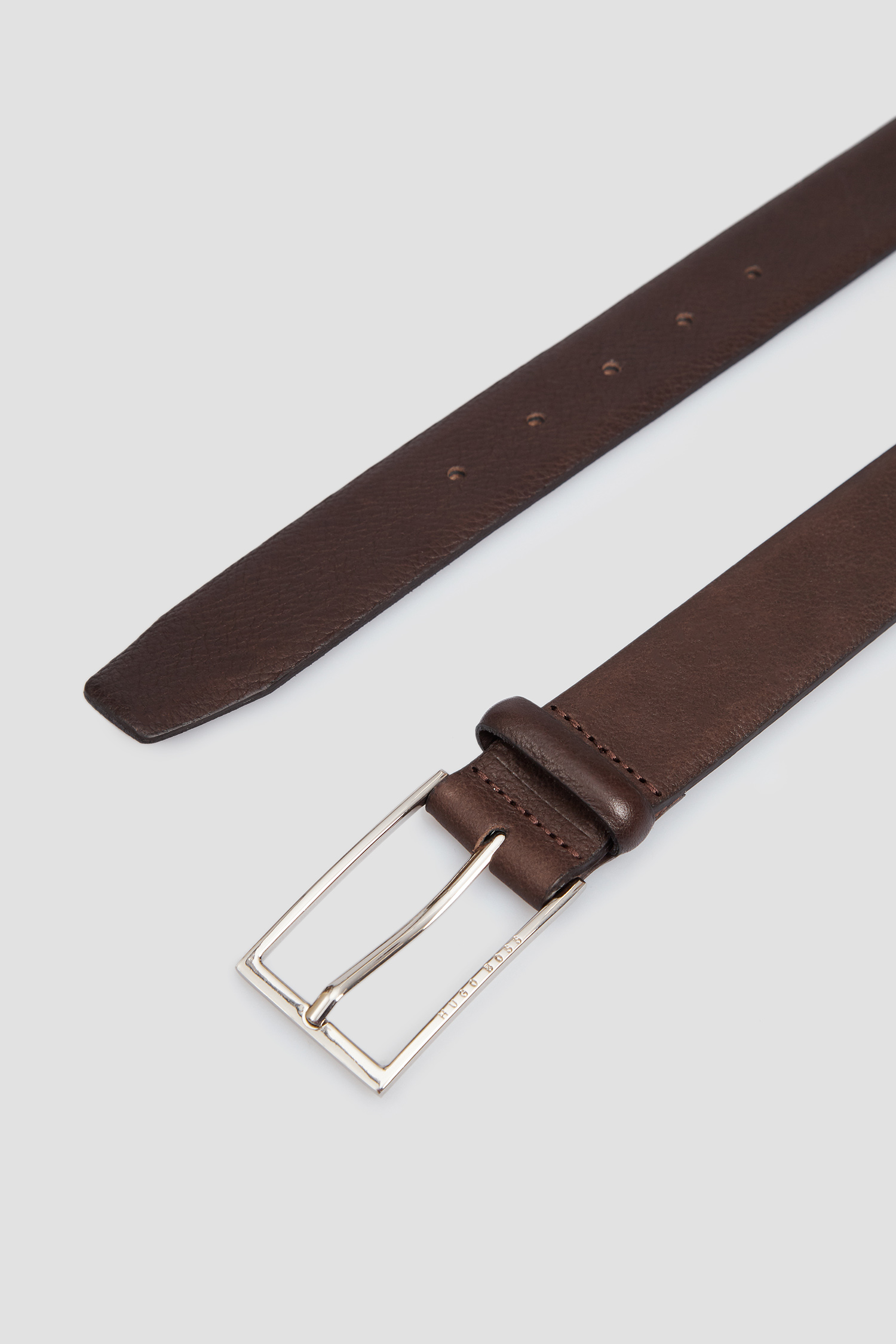 Мужской коричневый кожаный ремень BOSS 50447129;202