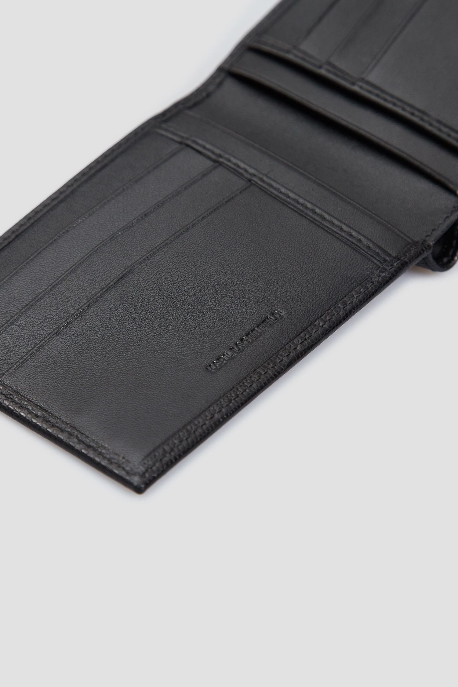 Чоловічий чорний шкіряний гаманець Karl Lagerfeld 532462.815413;990