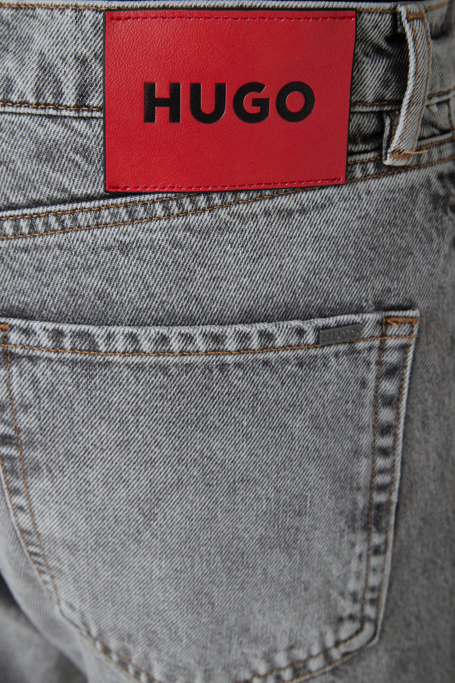 Мужские серые джинсы HUGO 50507470;040