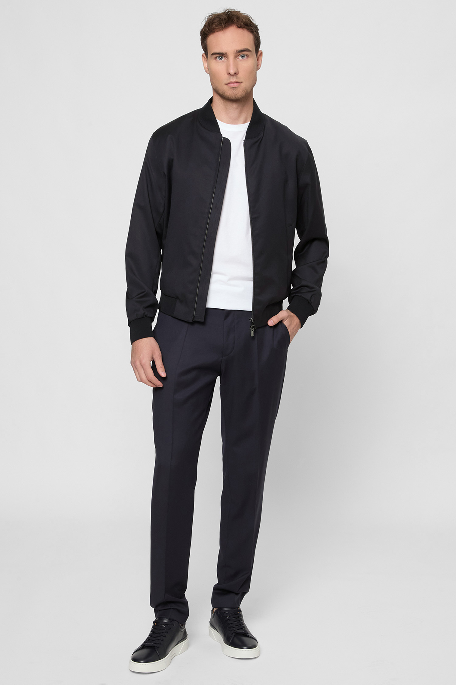 Чоловічий темно-синій вовняний бомбер BOSS 50474269;401