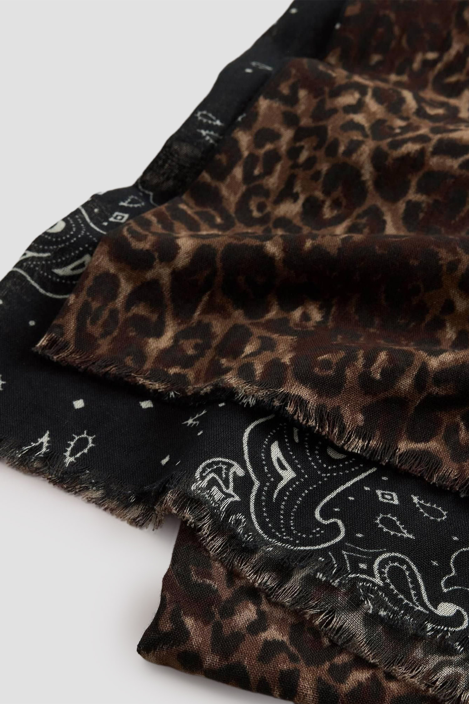 Женский двусторонний шарф с узором Levi’s® 004CZ;0000