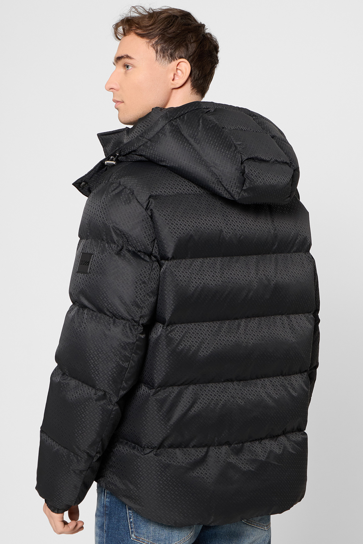 Мужская черная куртка BOSS 50548727;001