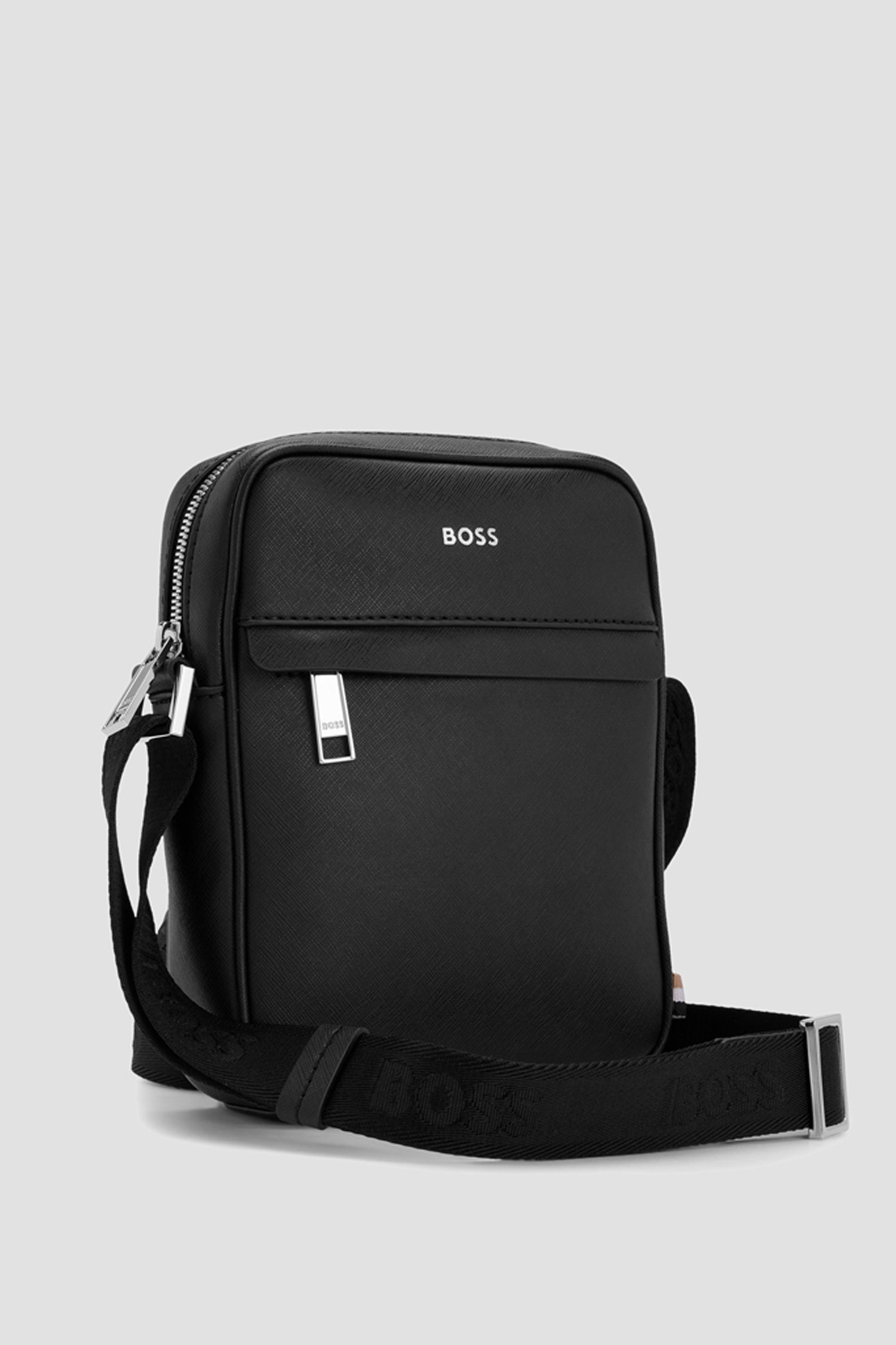 Мужская черная кожаная сумка BOSS 50483566;001