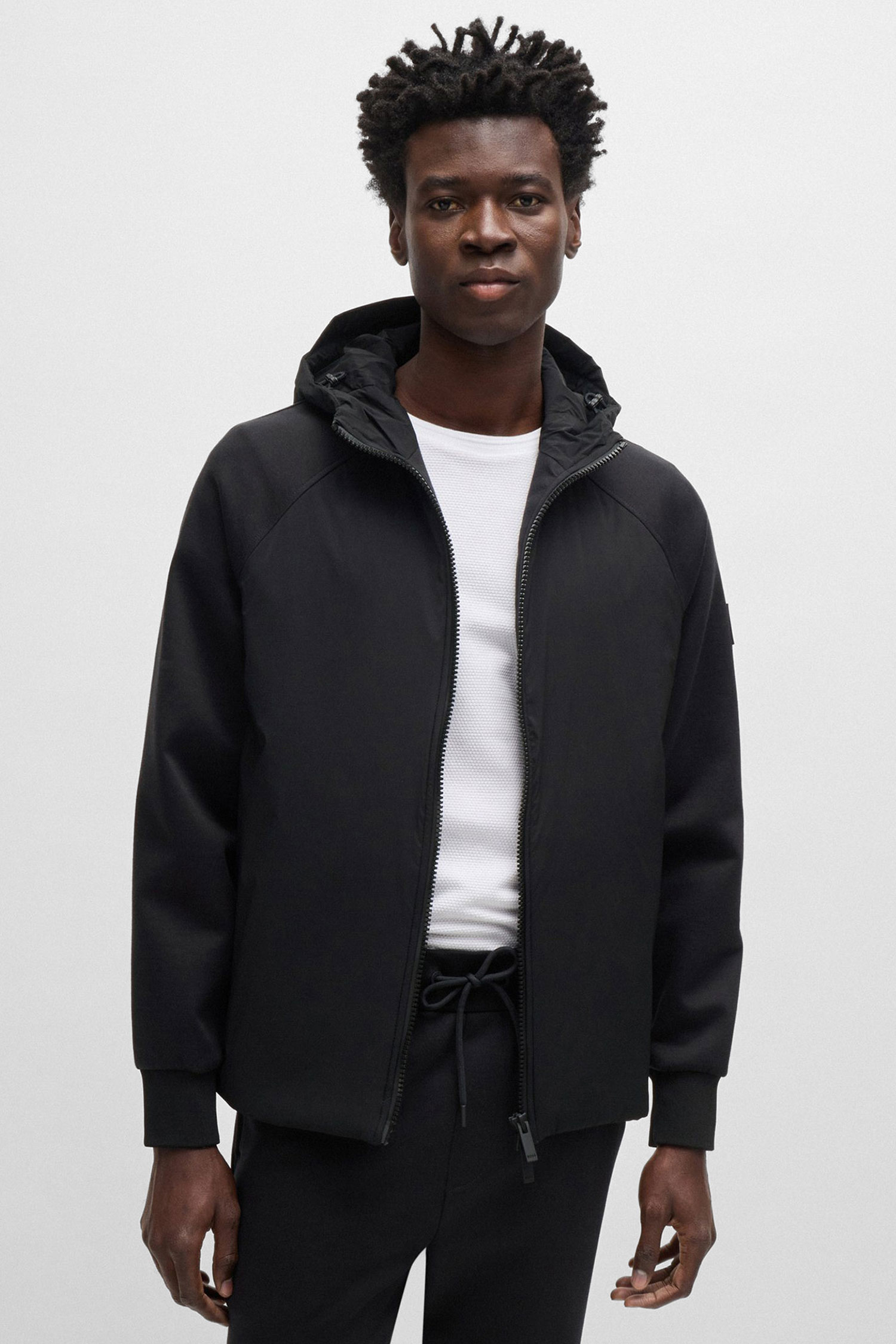 Мужская черная кофта на молнии BOSS 50519008;001