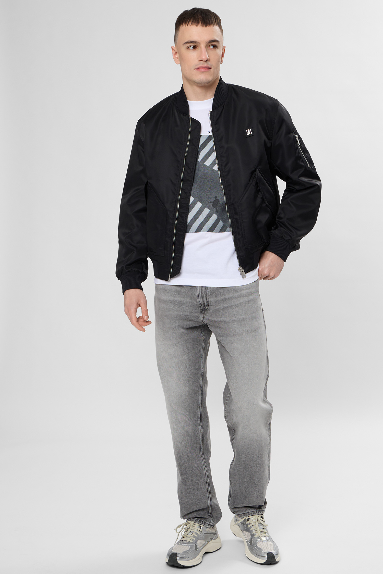 Мужские серые джинсы HUGO 50556133;040