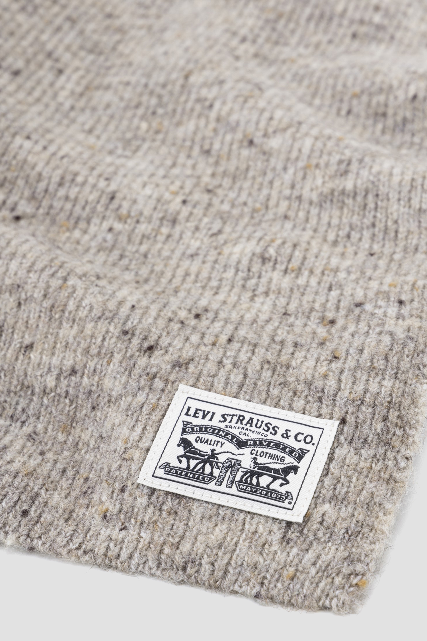 Бежевый шарф Levi’s® 235939;11.223