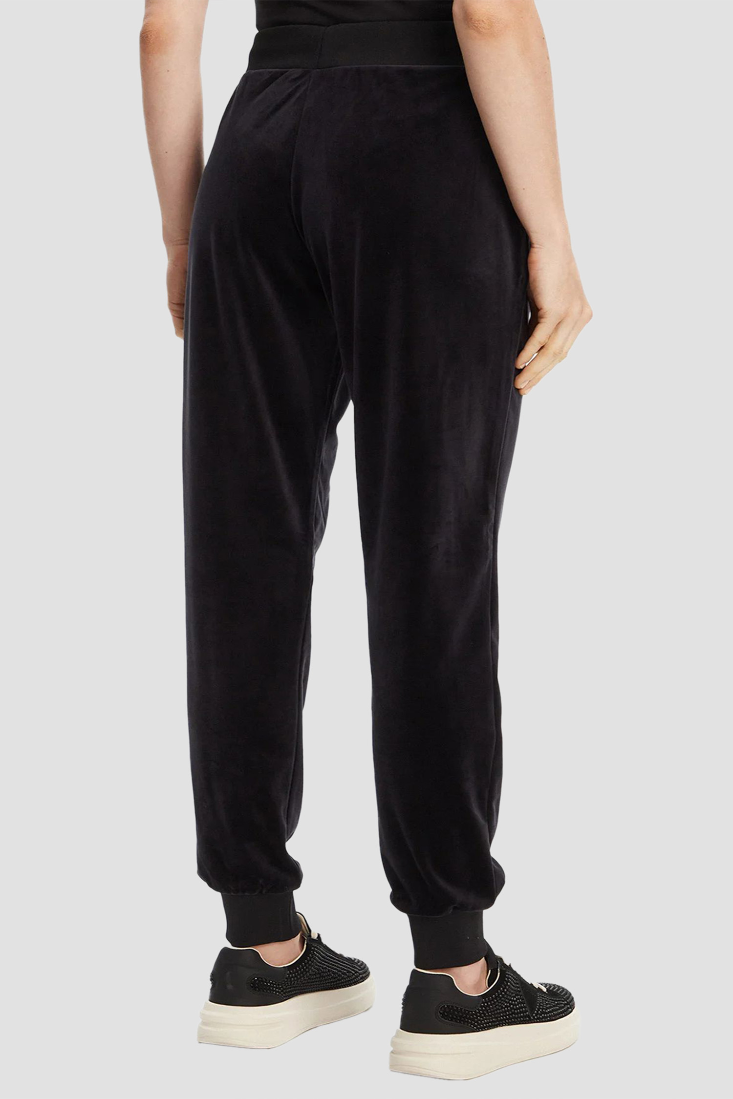 Жіночі чорні велюрові спортивні штани Guess V3BB27.K0232;JBLK