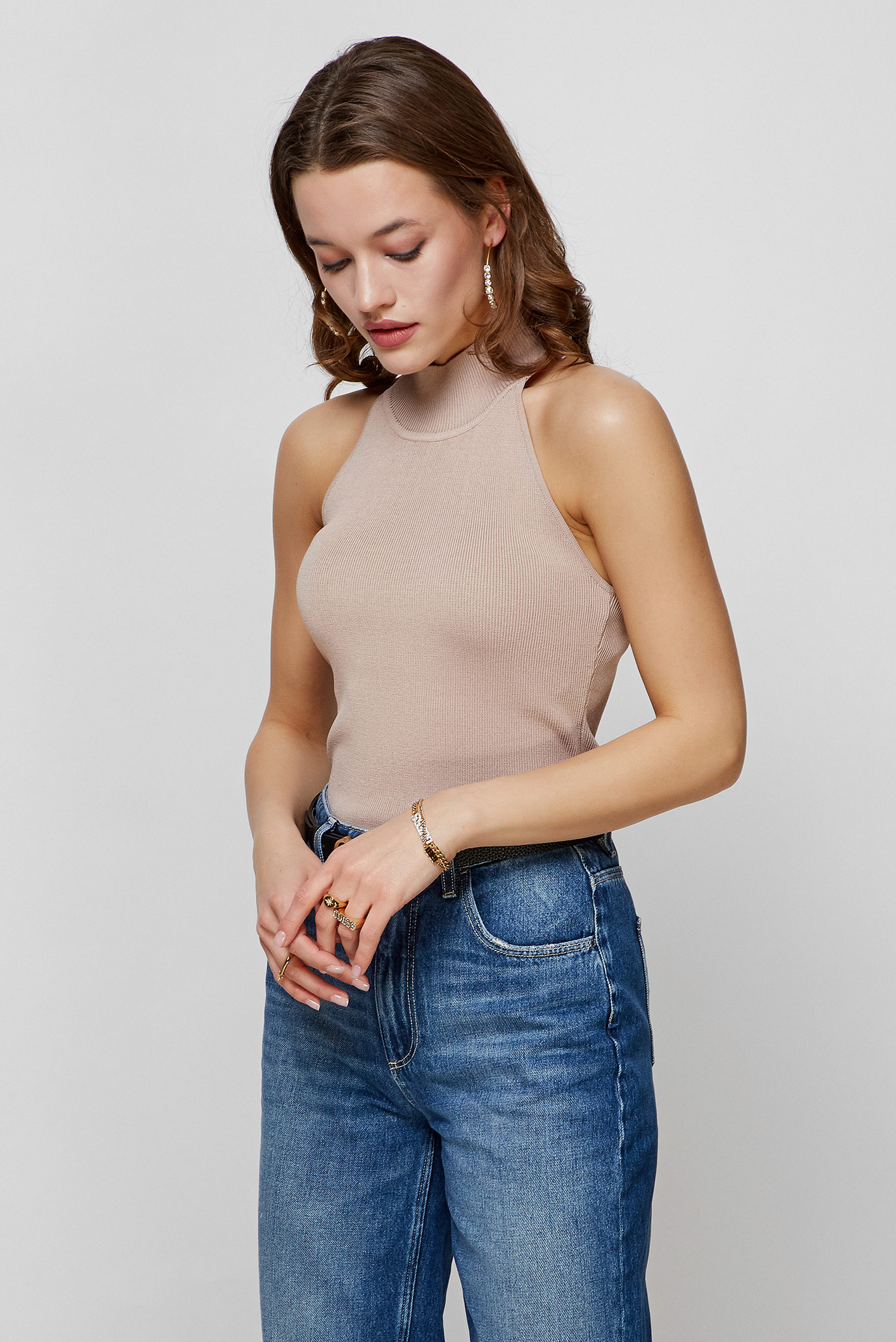 Жіночий бежевий топ Guess W2GR09.Z2U00;A10L