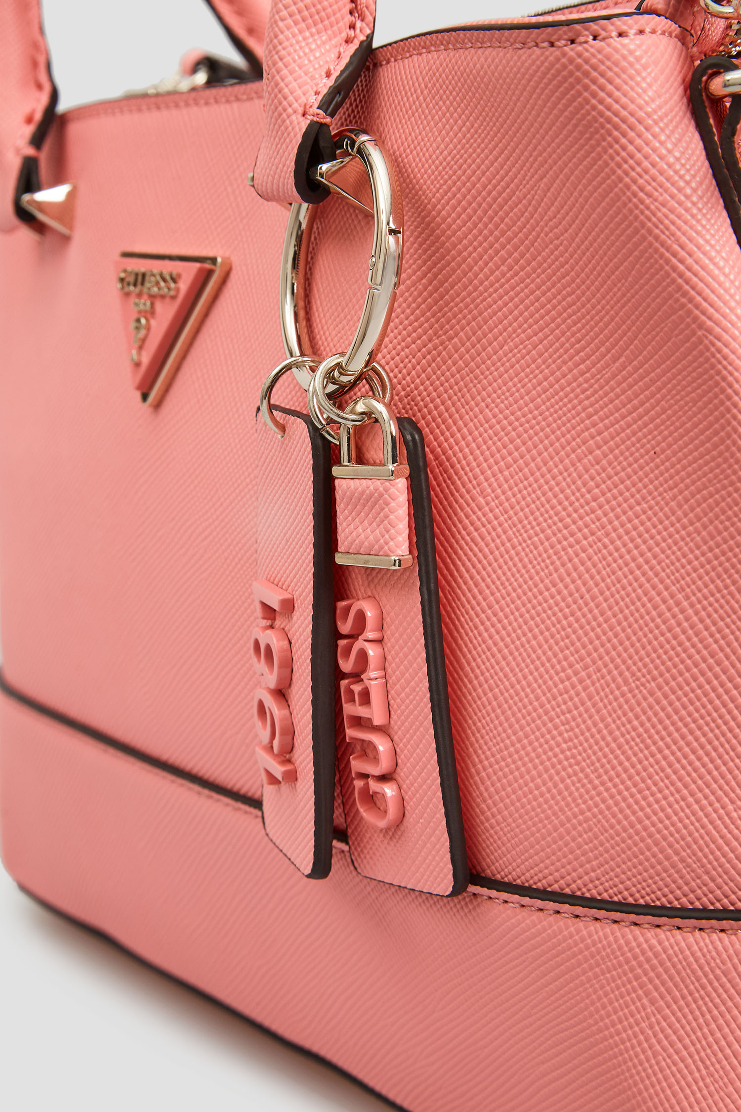Розовая сумка для девушек Guess HWVG81.30060;PIN — Ultrashop
