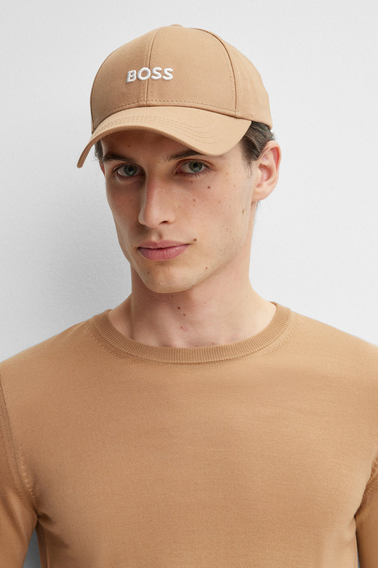Чоловіча бежева кепка BOSS 50495121;260