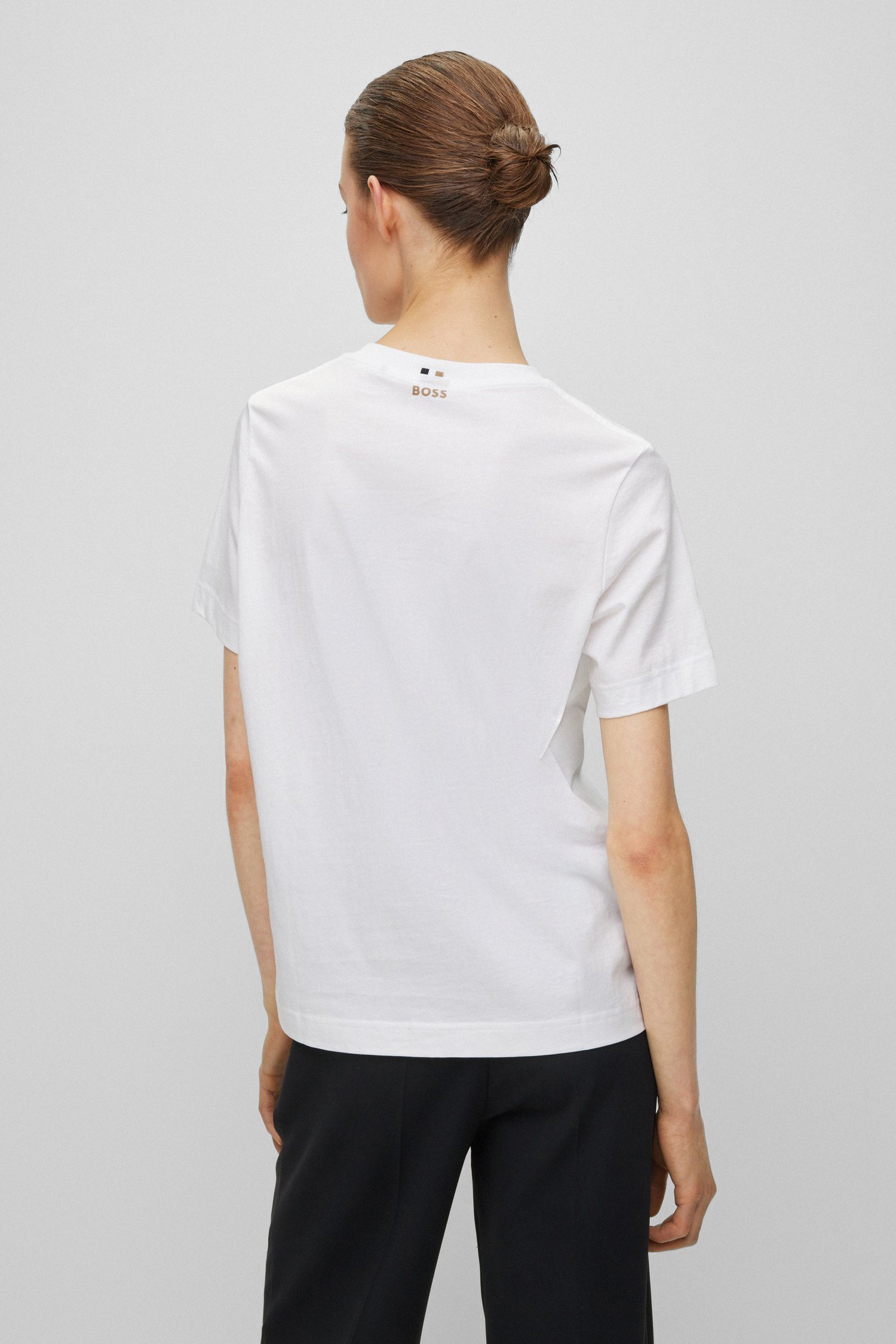 Жіноча біла футболка BOSS 50457259;100