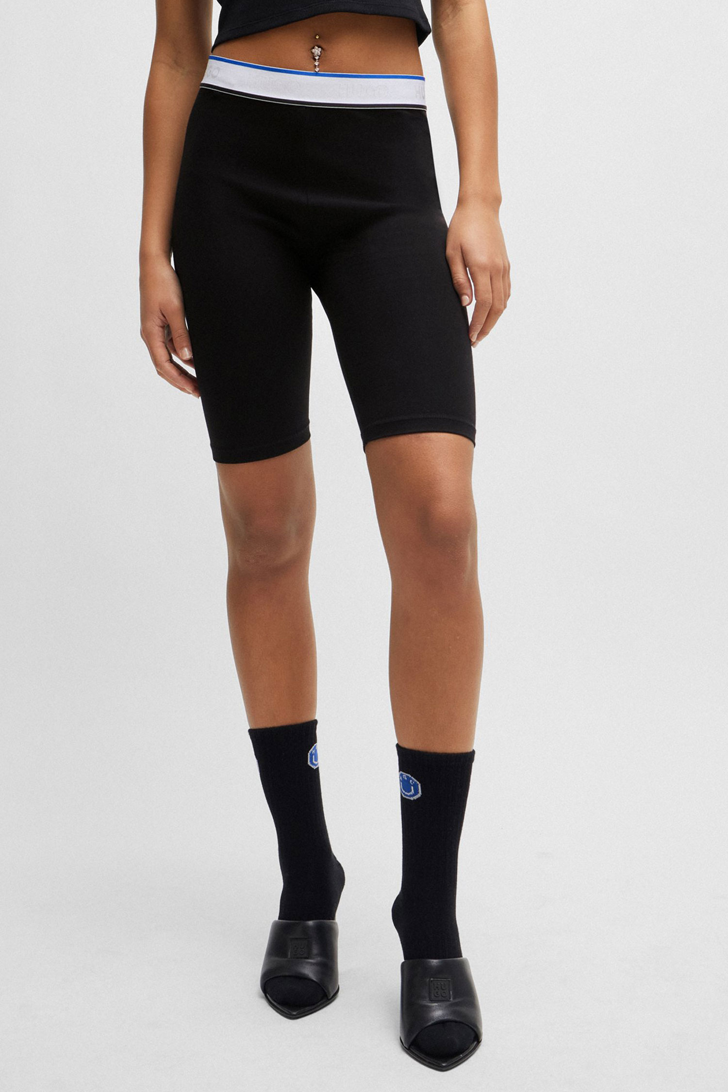 Жіночі чорні спортивні шорти HUGO BLUE 50515109;001