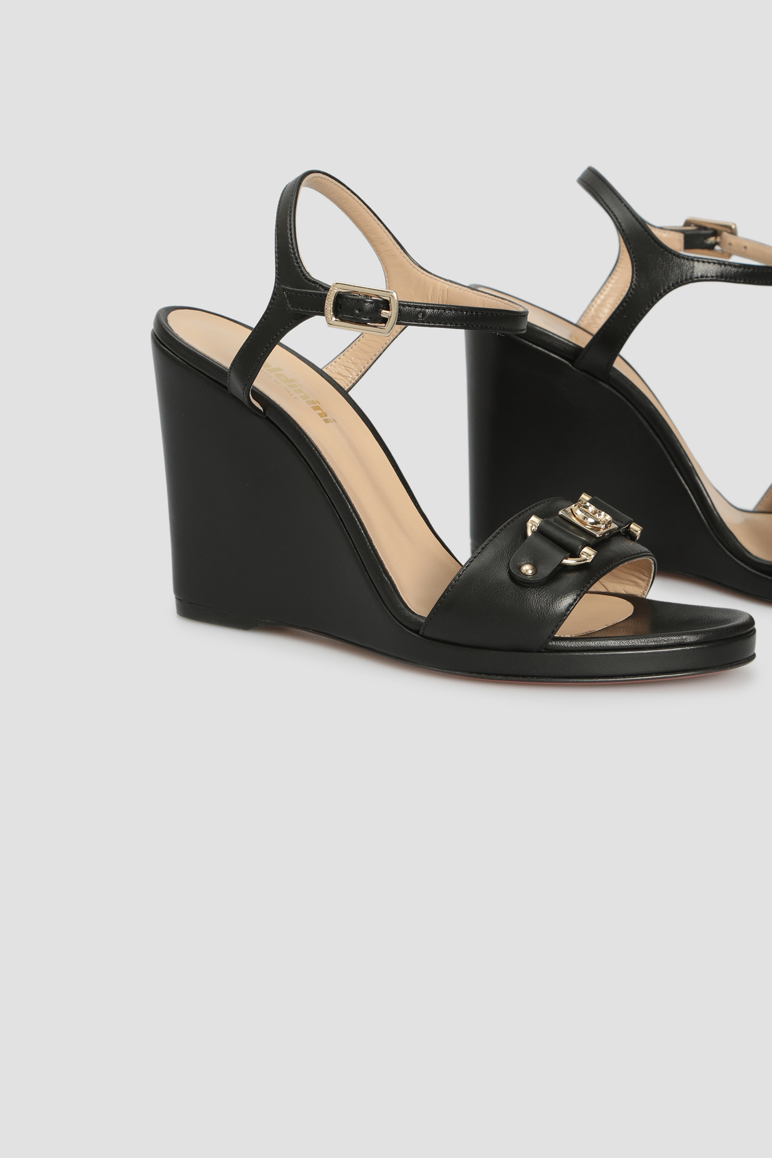 Жіночі чорні шкіряні босоніжки BALDININI D2E422NAPI;0000